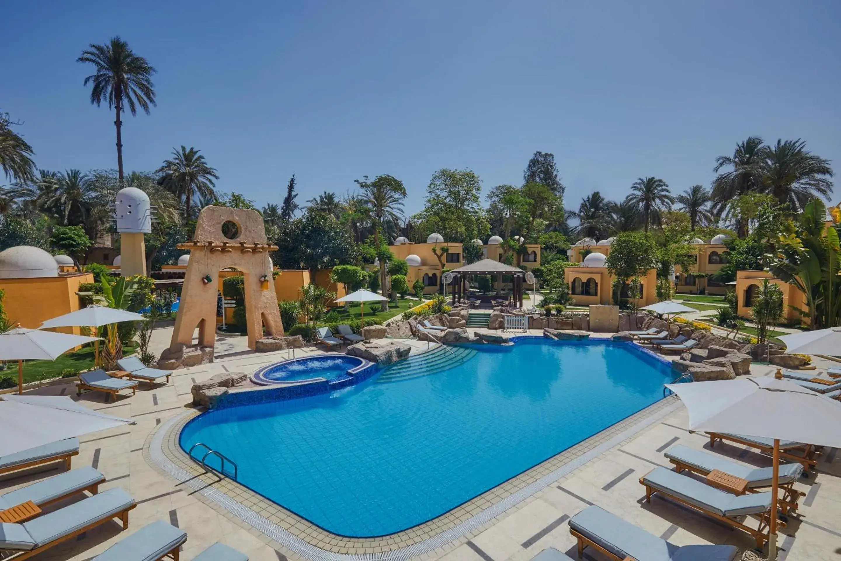 Pool View in Steigenberger Resort Achti