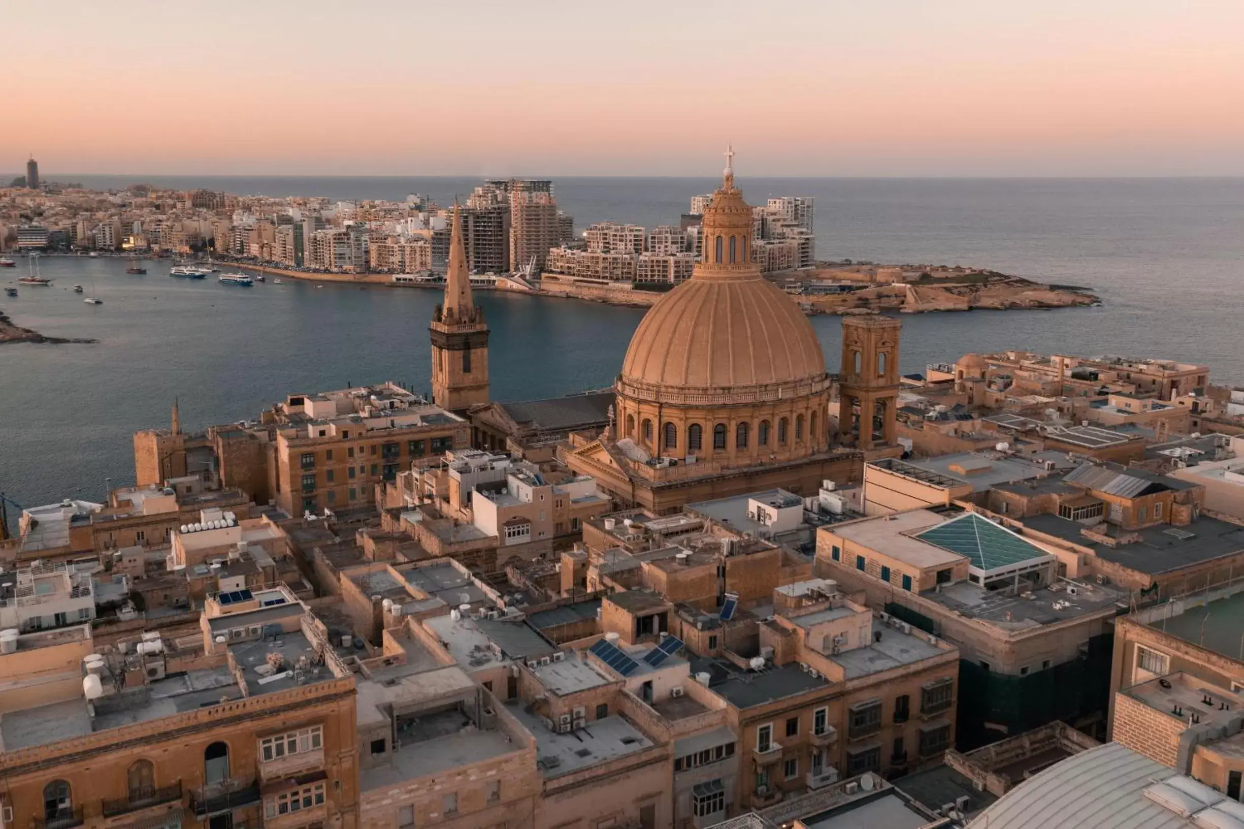 Text overlay, Bird's-eye View in The Embassy Valletta Hotel