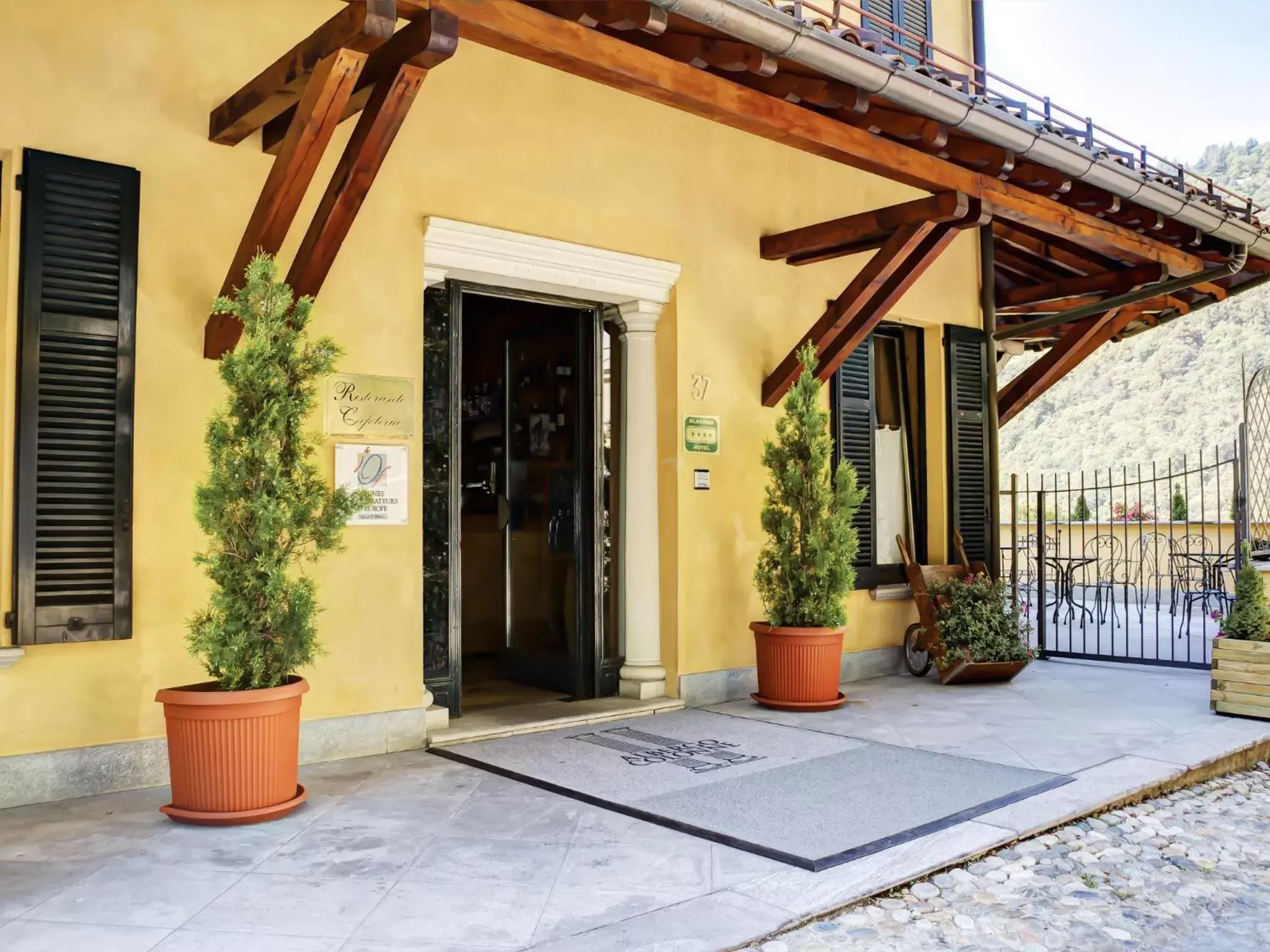 Facade/entrance in Hotel Colonne