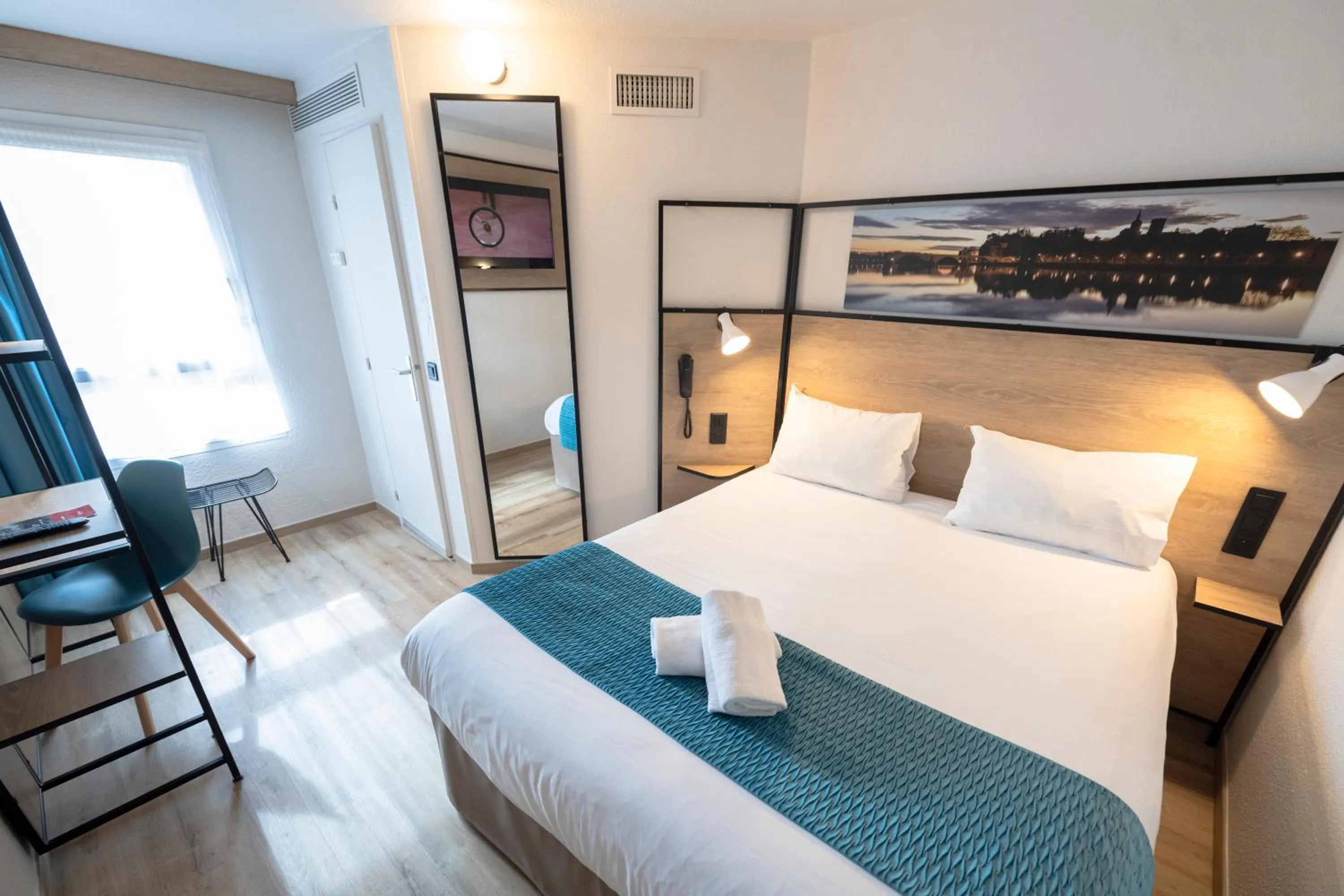 Bedroom, Bed in ibis Avignon Centre Pont De L'Europe