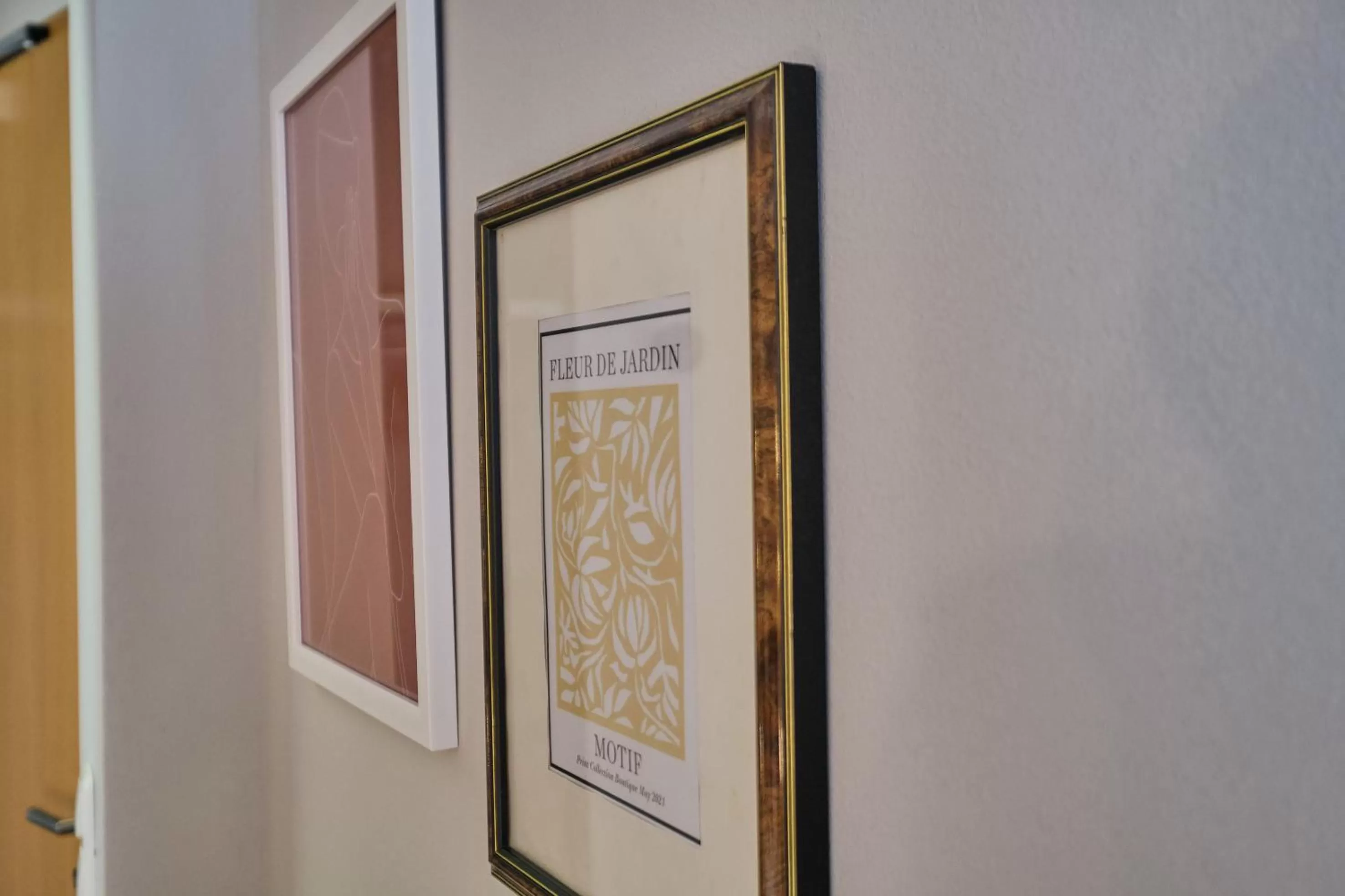 Decorative detail in Hotel Roter Hahn