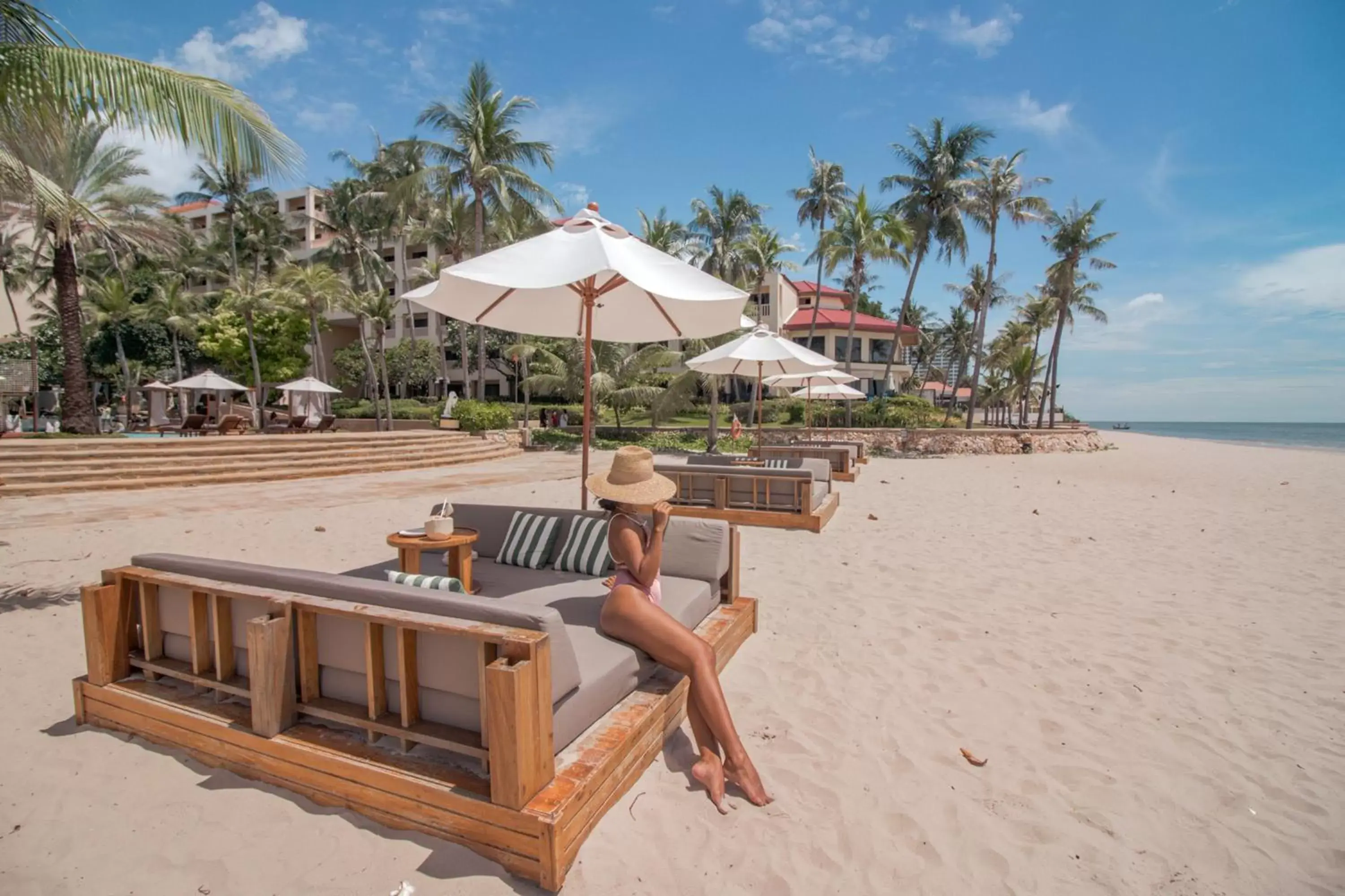 Beach in Dusit Thani Hua Hin - SHA Extra Plus