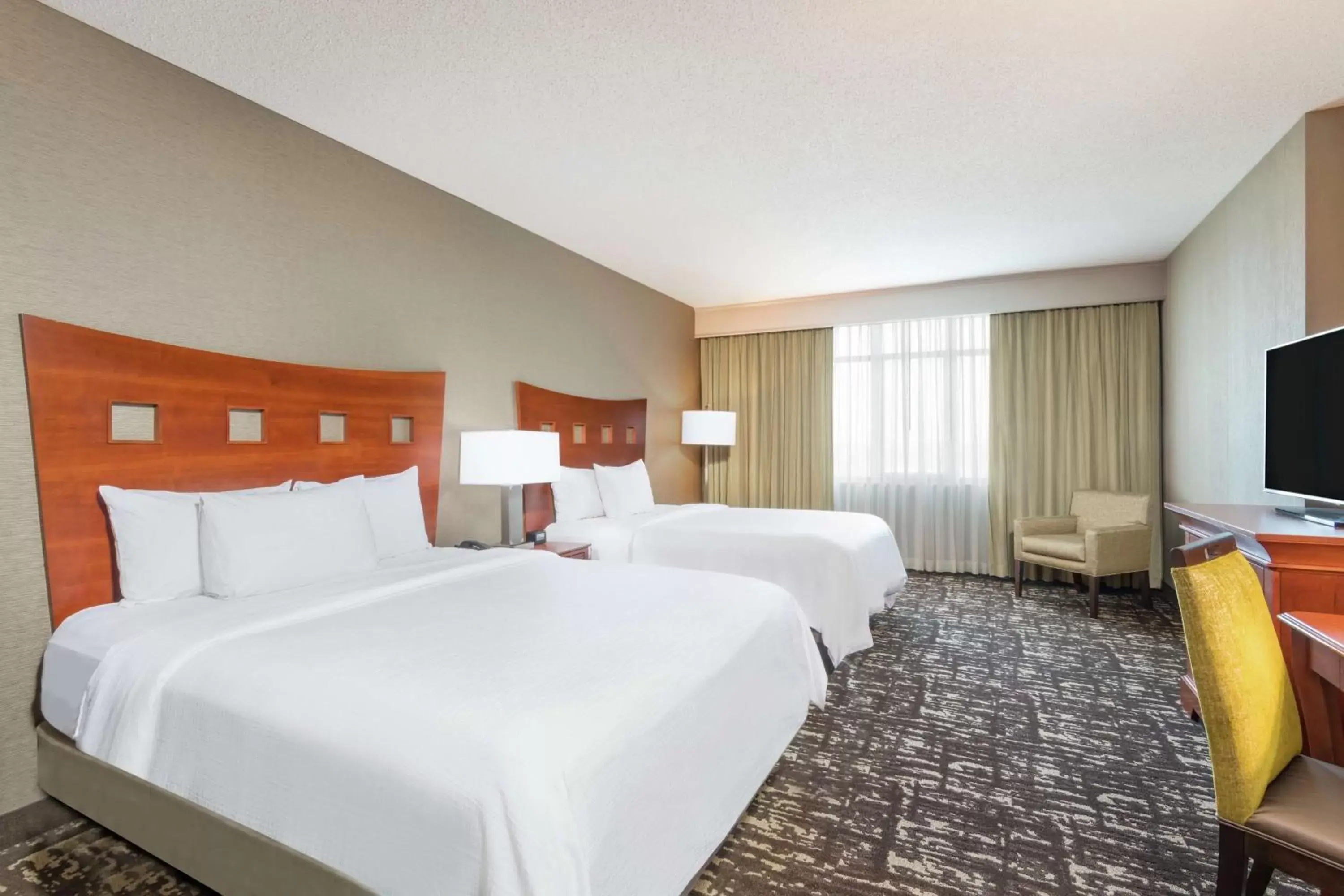 Queen Suite with Two Queen Beds - Non-Smoking in Embassy Suites by Hilton Saint Louis Saint Charles