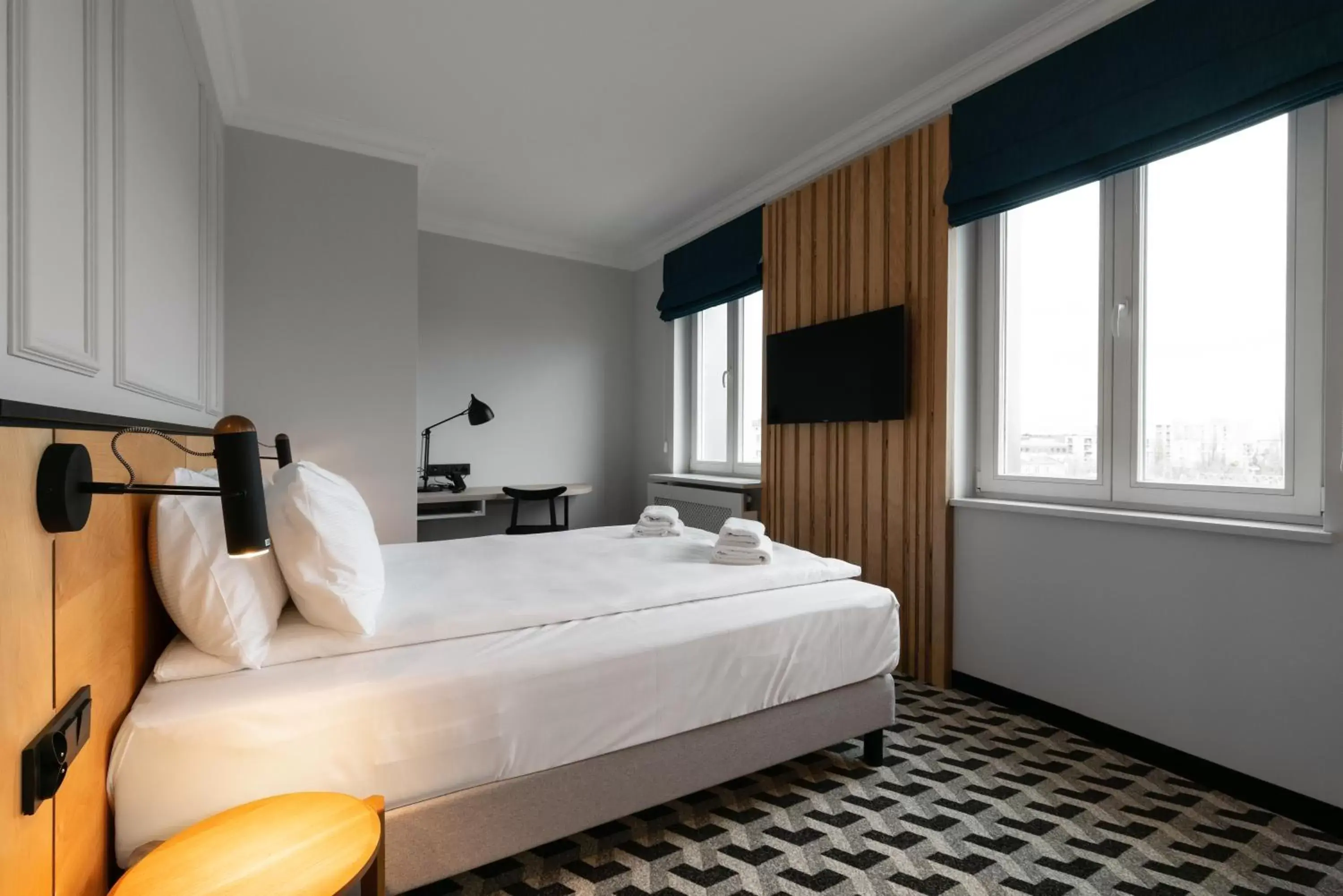 Bed in Hotel Tulip Residences Warsaw Targowa