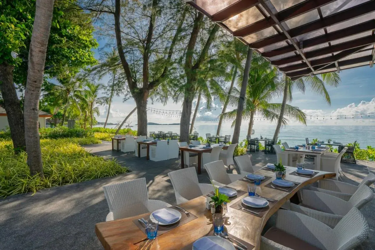 Restaurant/Places to Eat in Synergy Samui