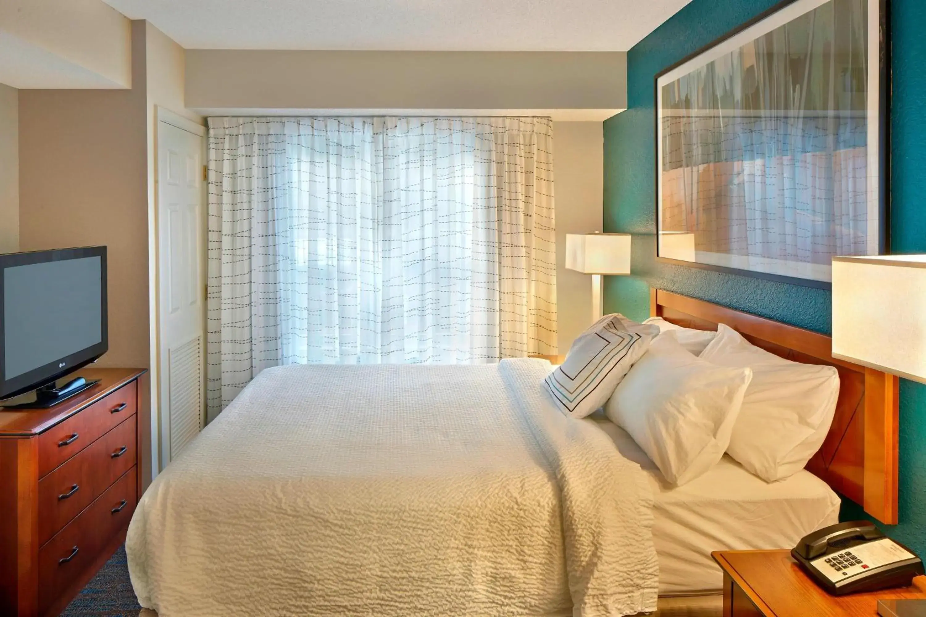 Bedroom, Bed in Residence Inn Hartford Avon