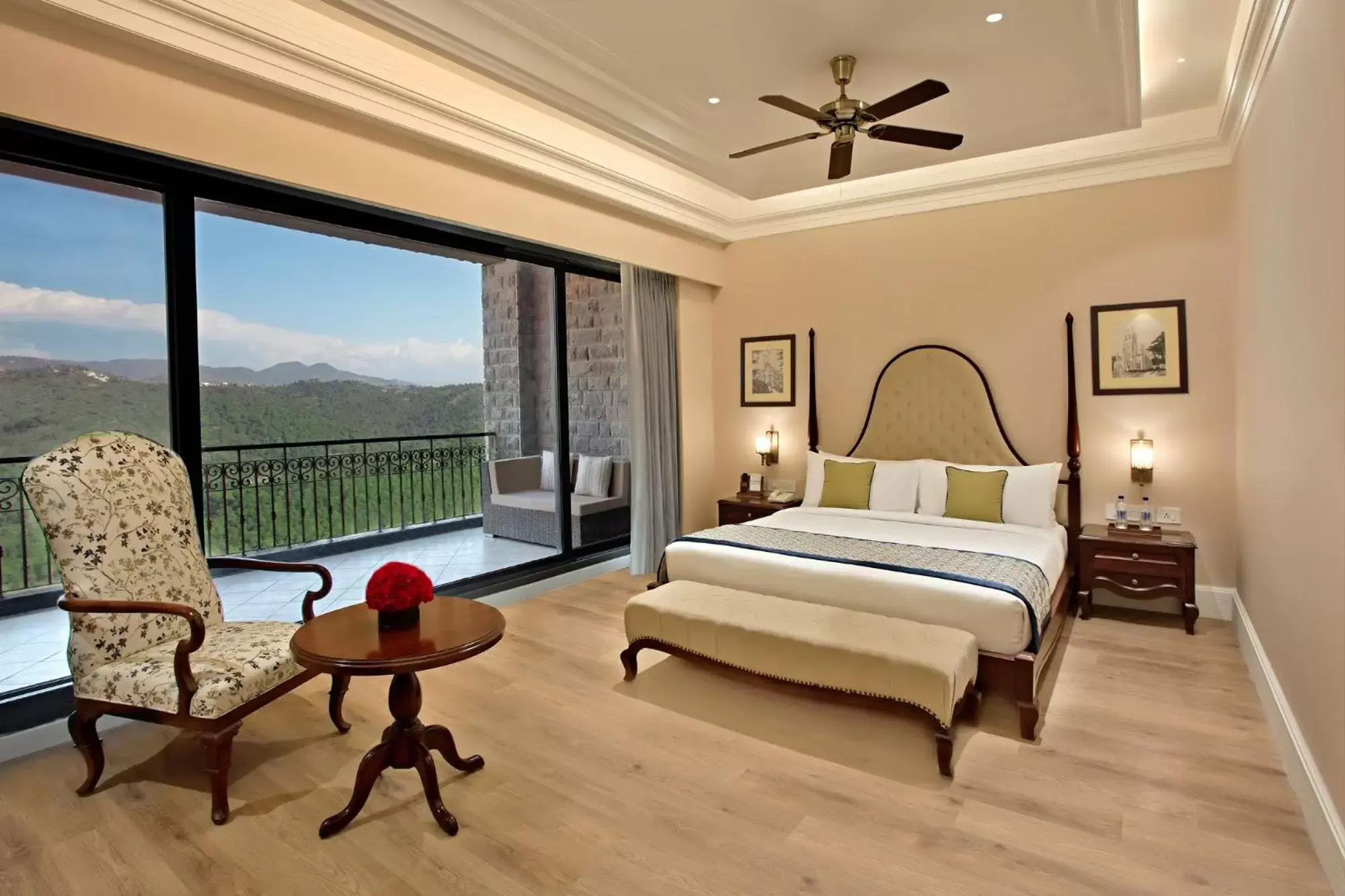 Photo of the whole room, Mountain View in Fortune Select Forest Hill, Mahiya, Kasauli - Member ITC's Hotel Group Photo of the whole room, Mountain View in Fortune Select Forest Hill, Mahiya, Kasauli - Member ITC's Hotel Group