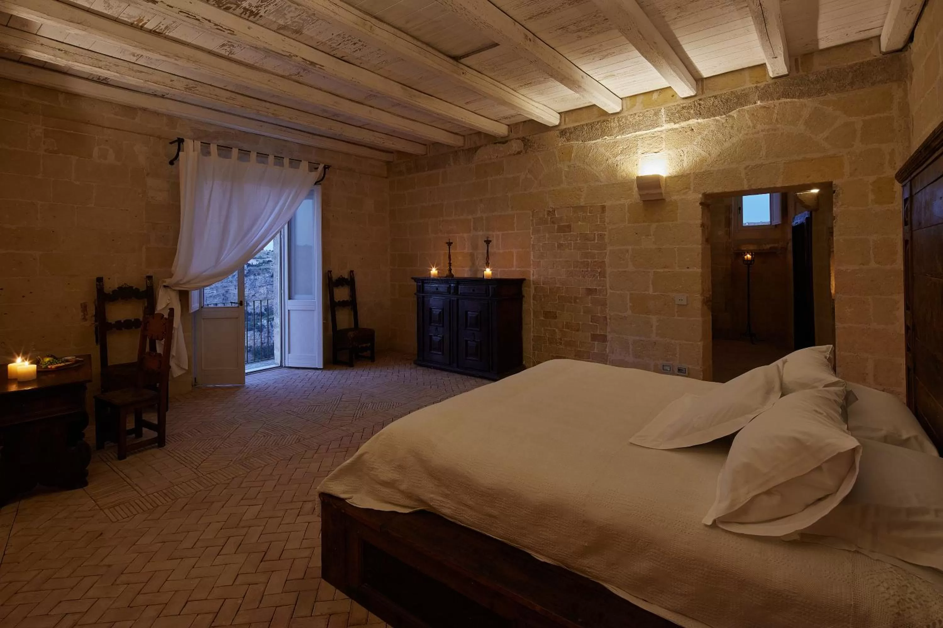Bedroom, Bed in Sextantio Le Grotte Della Civita