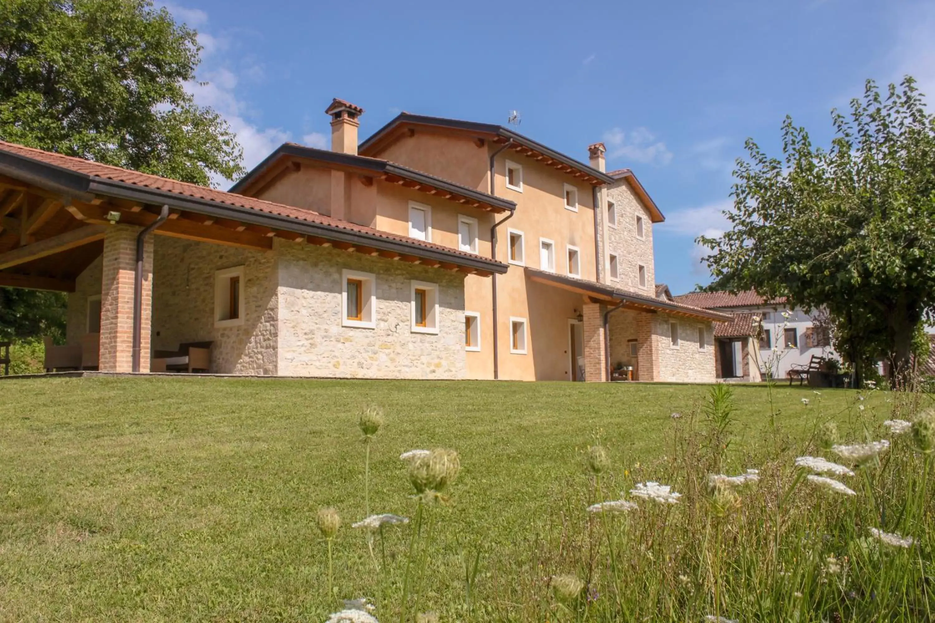 Garden view, Property Building in Gai De Sora Bio charming B&B