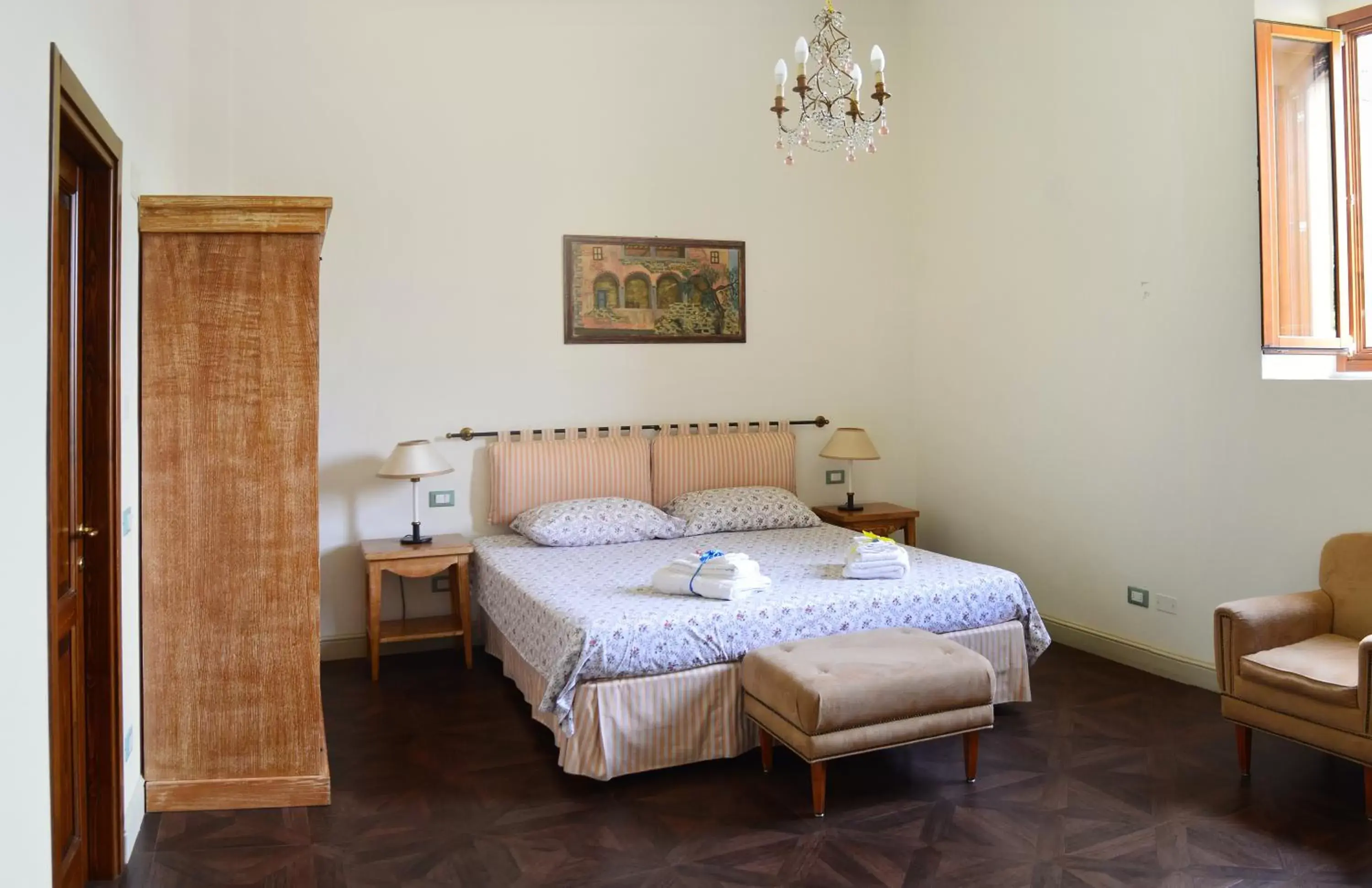 Bedroom, Bed in Armonie di Villa Incontri B&B
