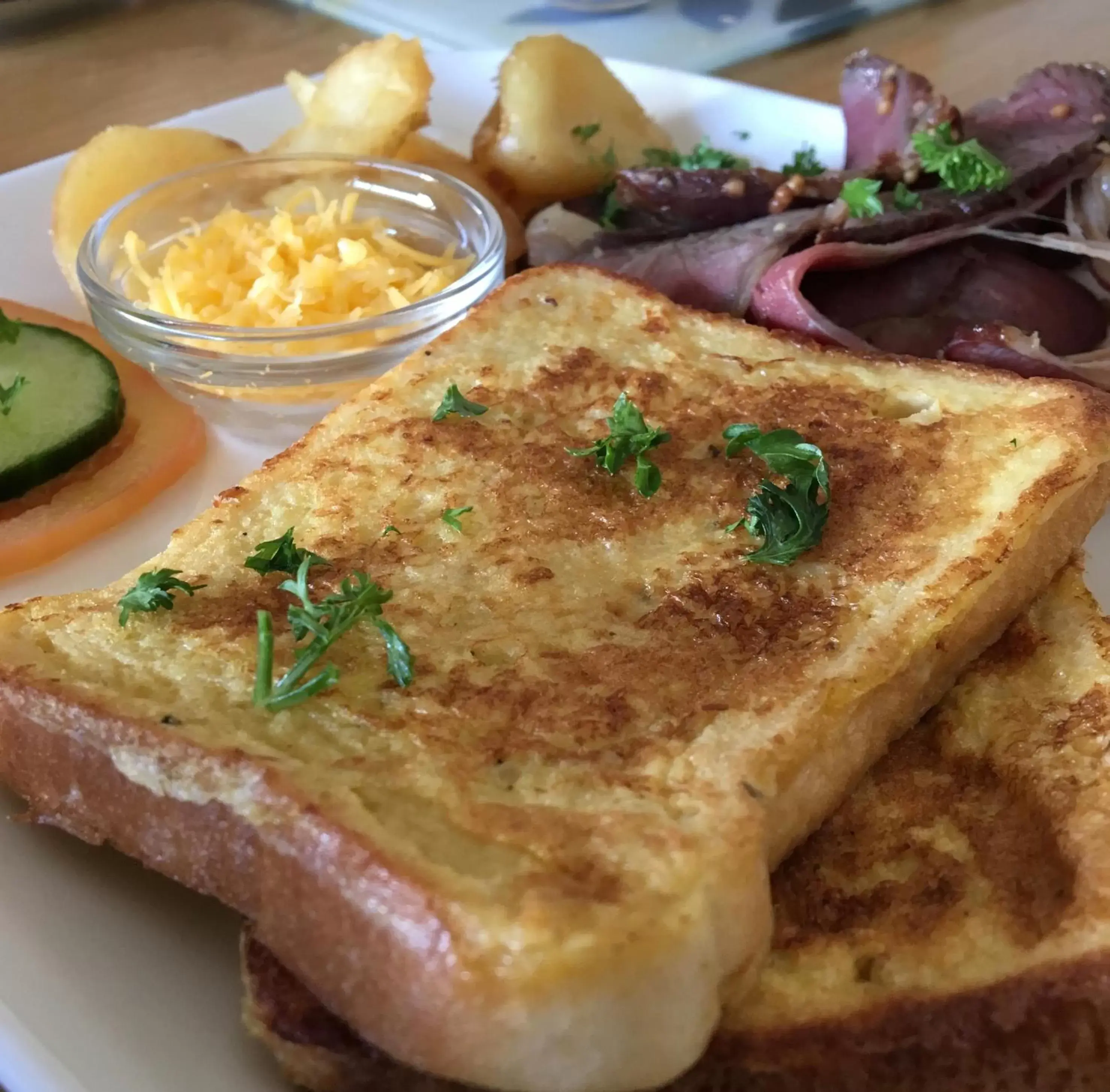 Breakfast, Food in La Mer Guesthouse