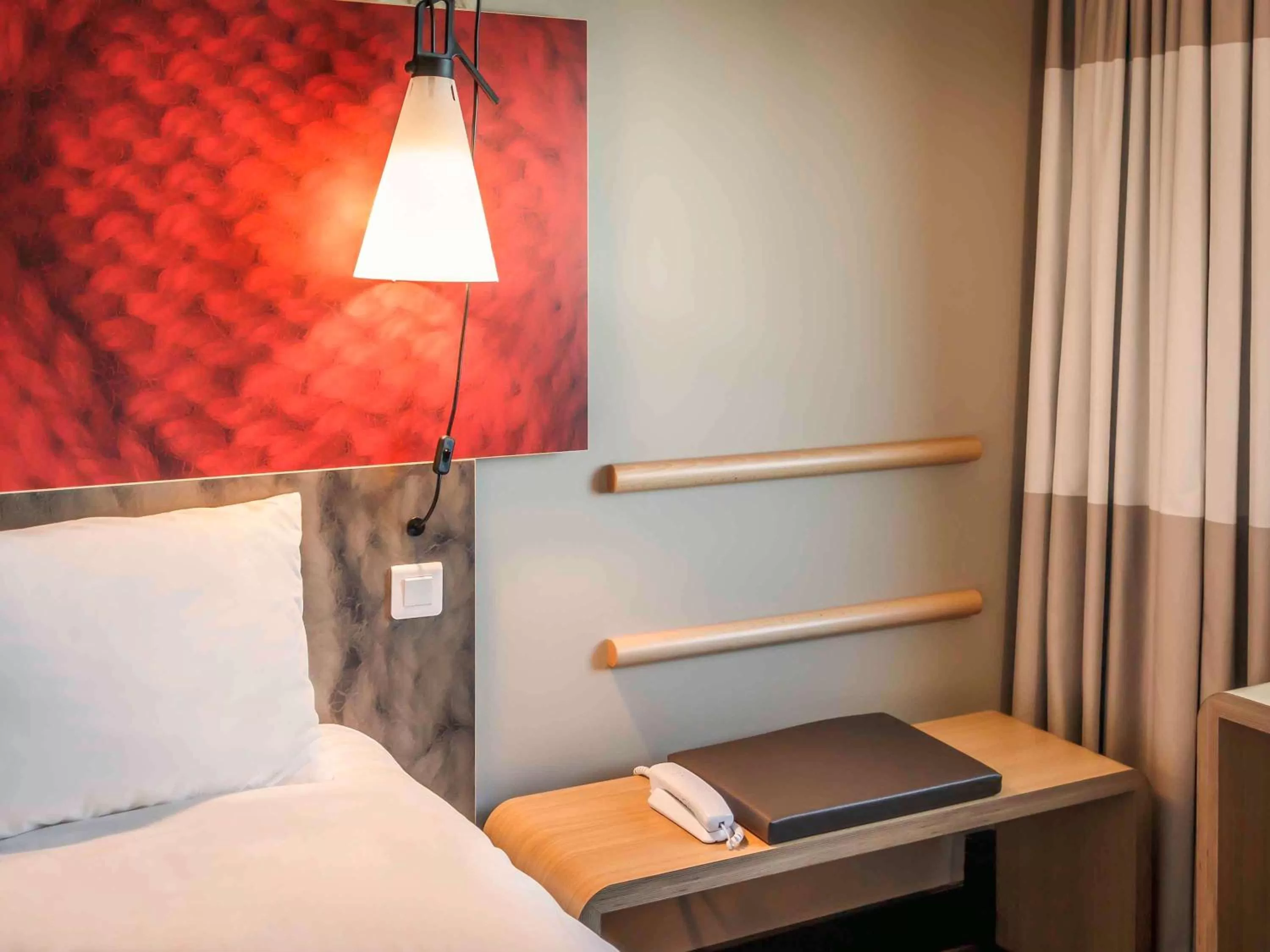 Photo of the whole room, Bed in ibis Amsterdam City West