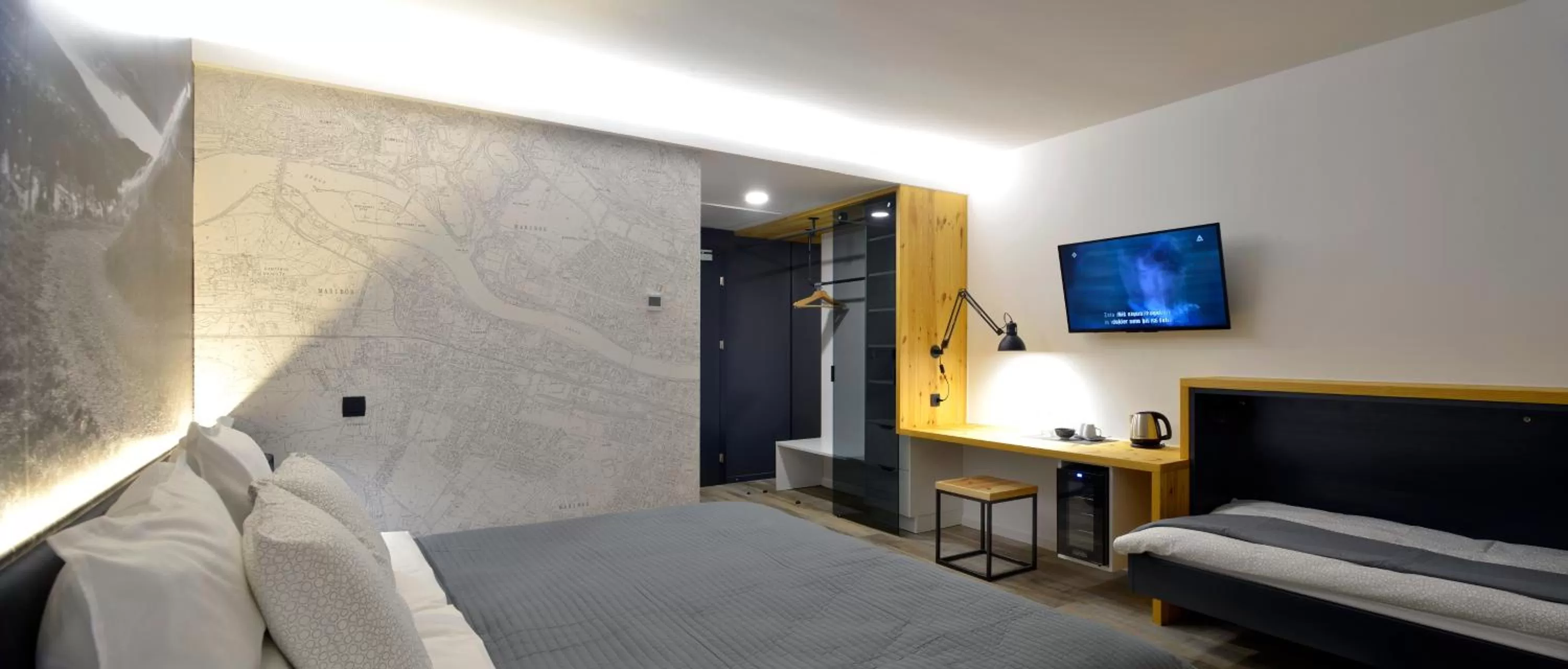 Photo of the whole room, Bed in Hotel CityMap Maribor