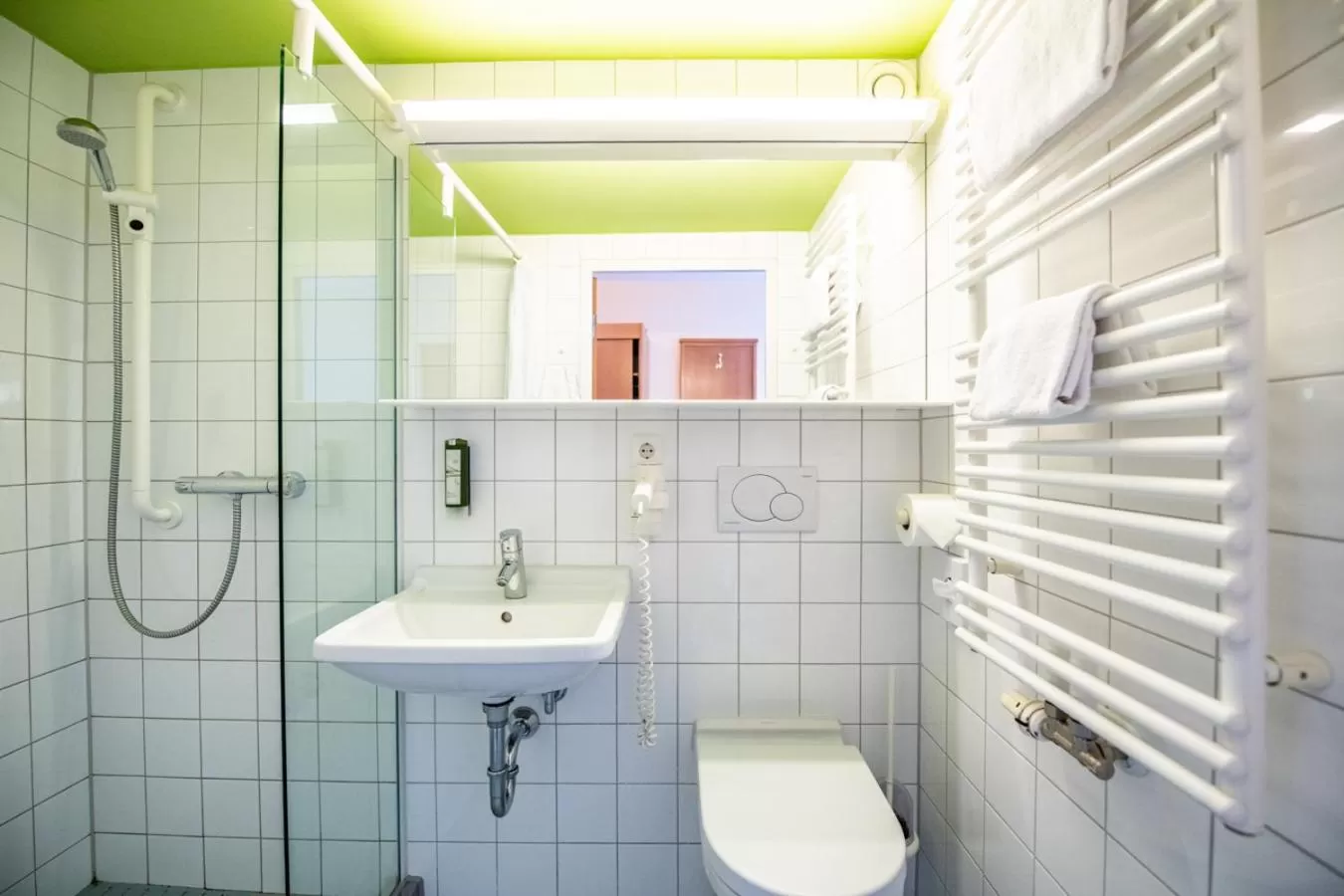 Shower in feelMOOR - Gesundresort Bad Wurzach