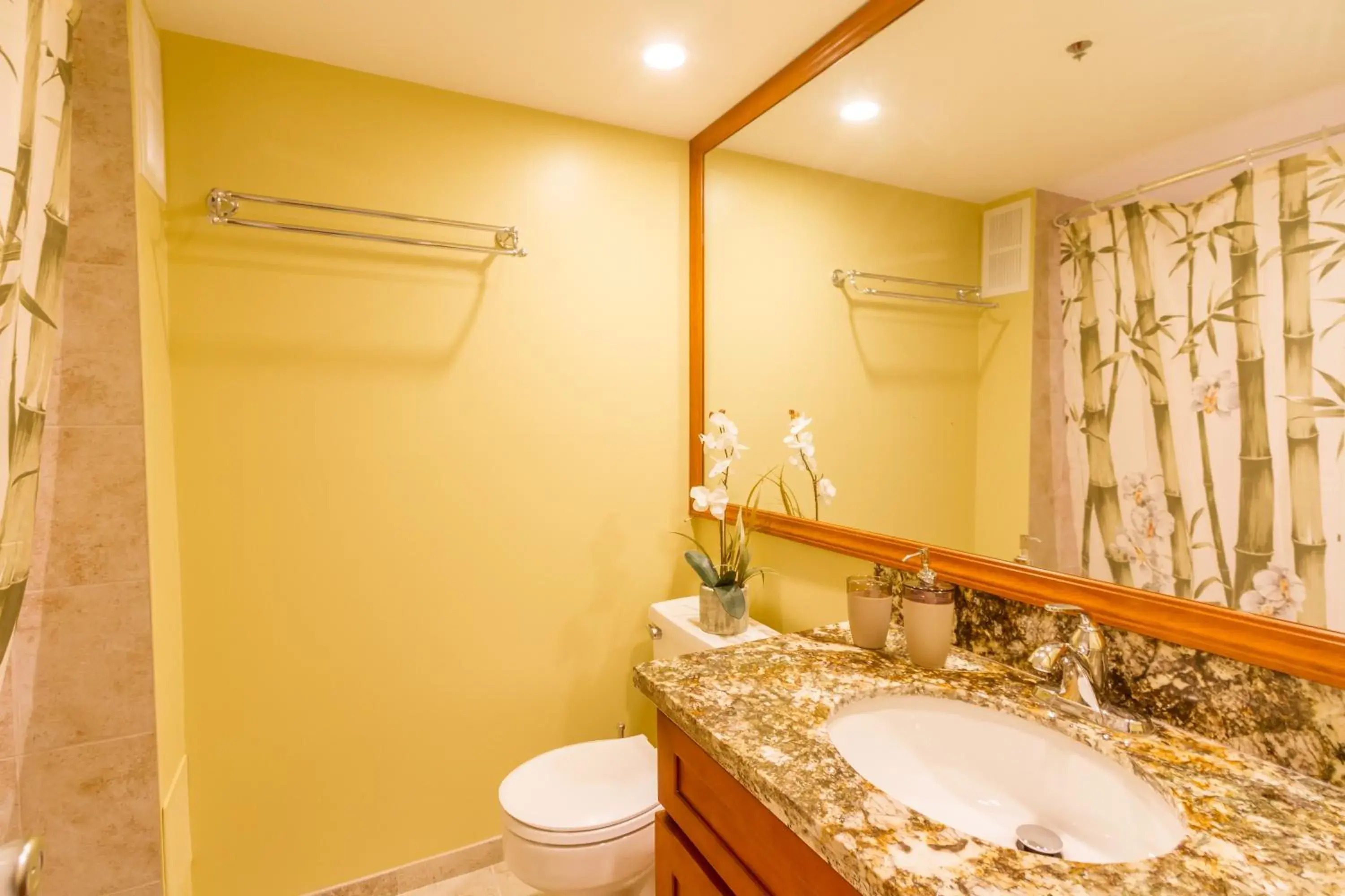 Toilet, Bathroom in Tropical Studios at Marine Surf Waikiki - FREE PARKING - BEST LOCATION - FULL KITCHEN - SWIMMING POOL