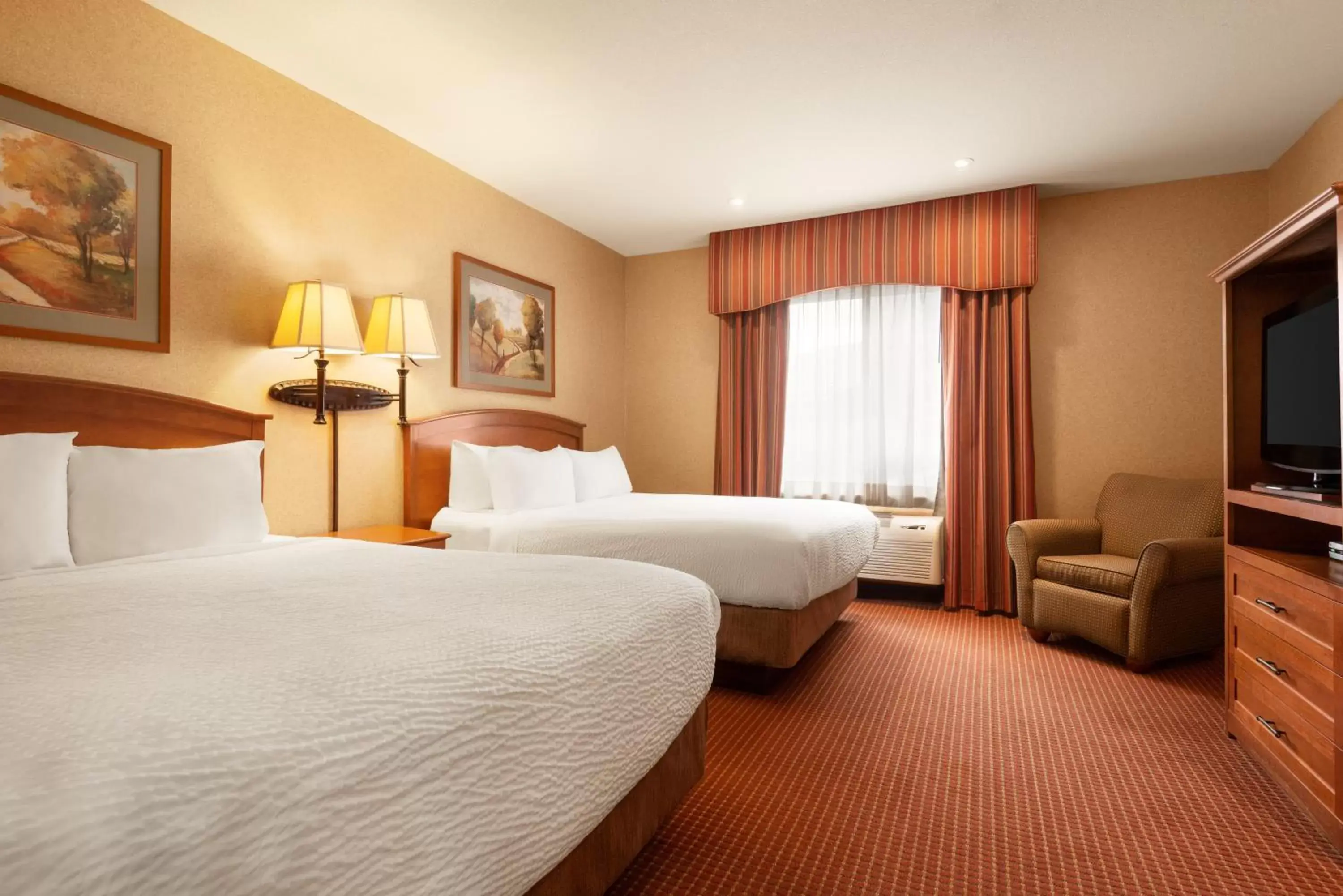 Photo of the whole room in Days Inn by Wyndham Swift Current