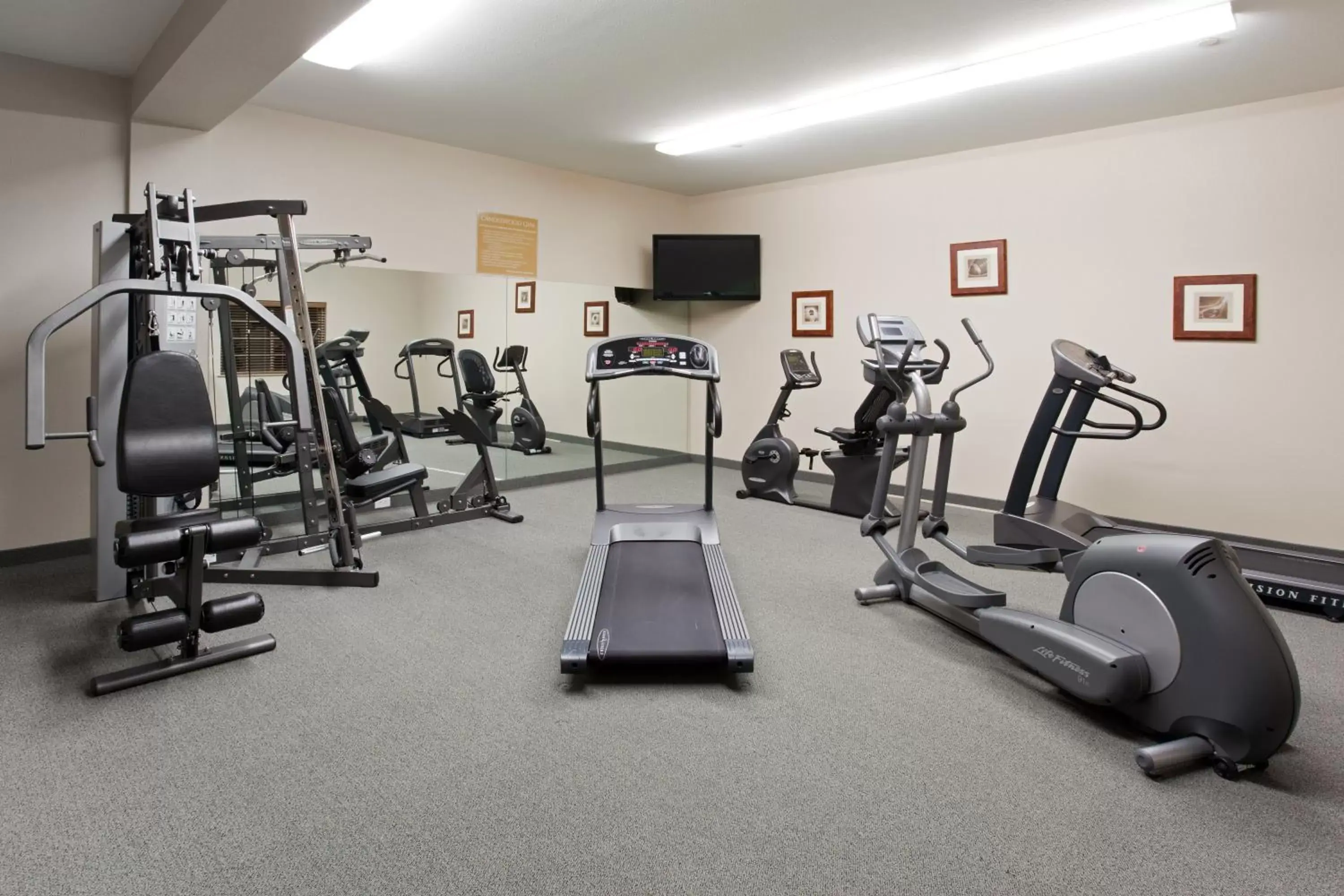 Spa and wellness centre/facilities, Fitness Center/Facilities in Candlewood Suites Craig-Northwest, an IHG Hotel