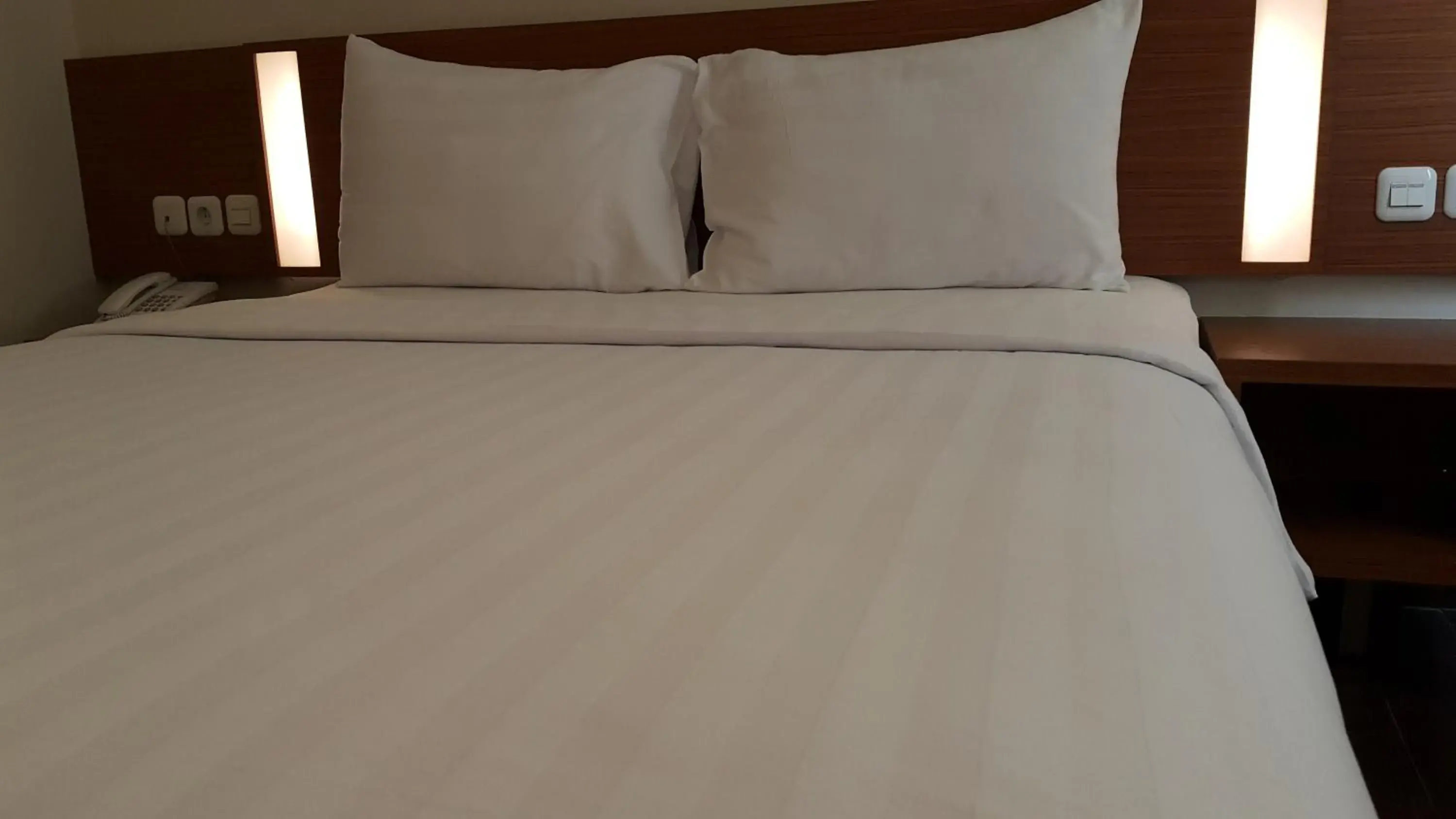 Bed in Biz Hotel Ambon