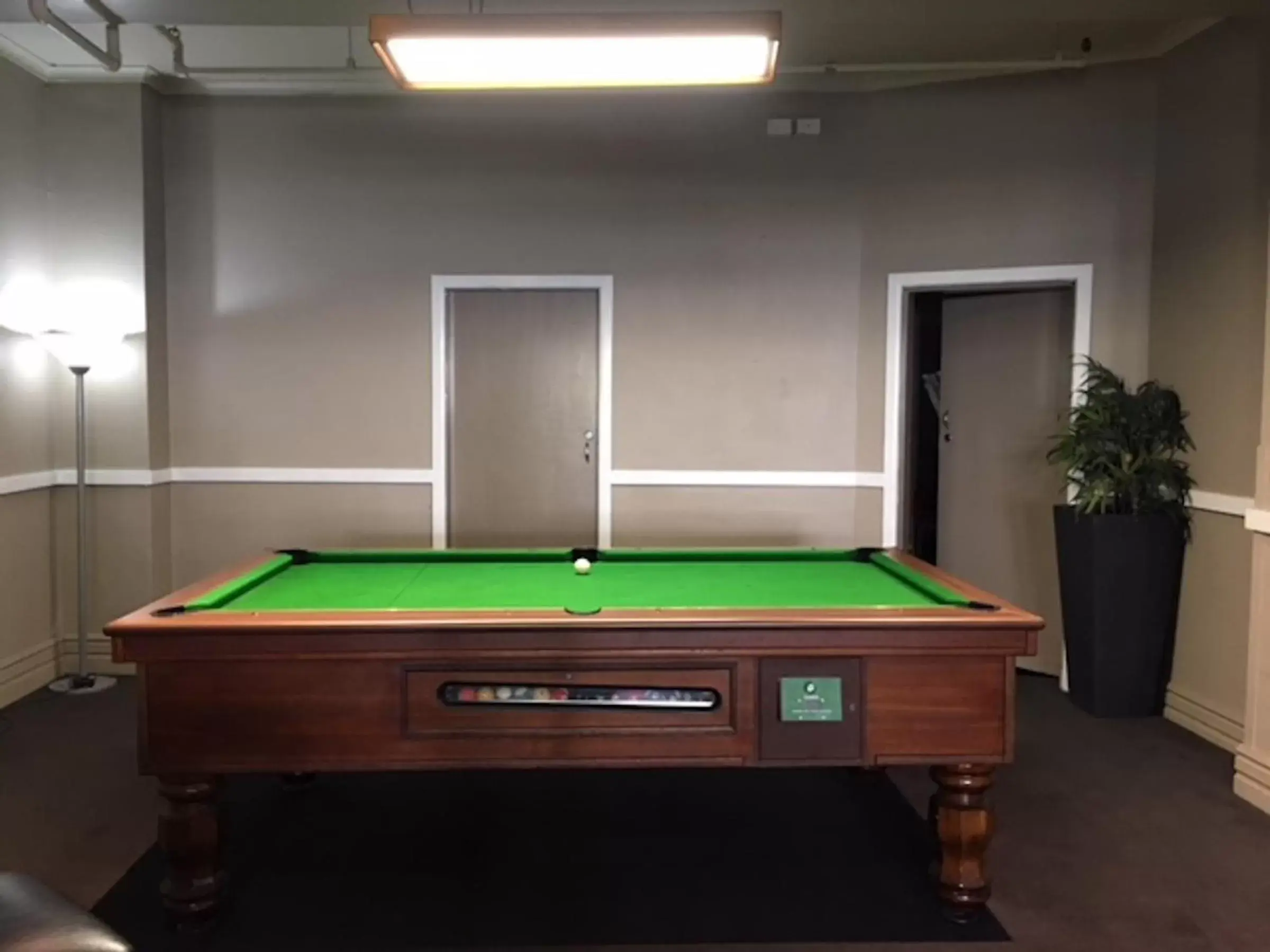 Billiard, Billiards in Commercial Hotel Motel Lithgow