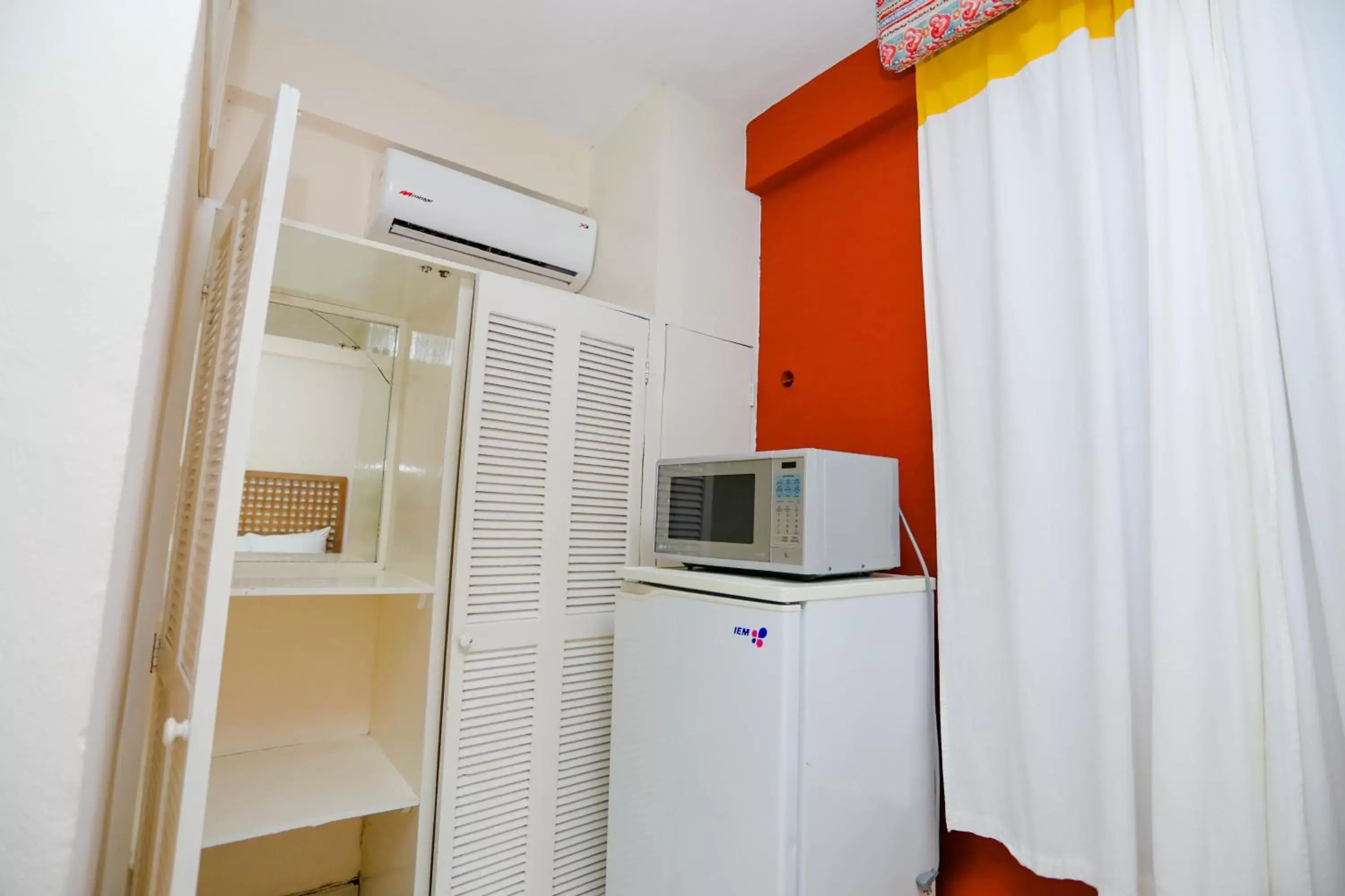 Photo of the whole room, Kitchen/Kitchenette in Hotel Santa Maria