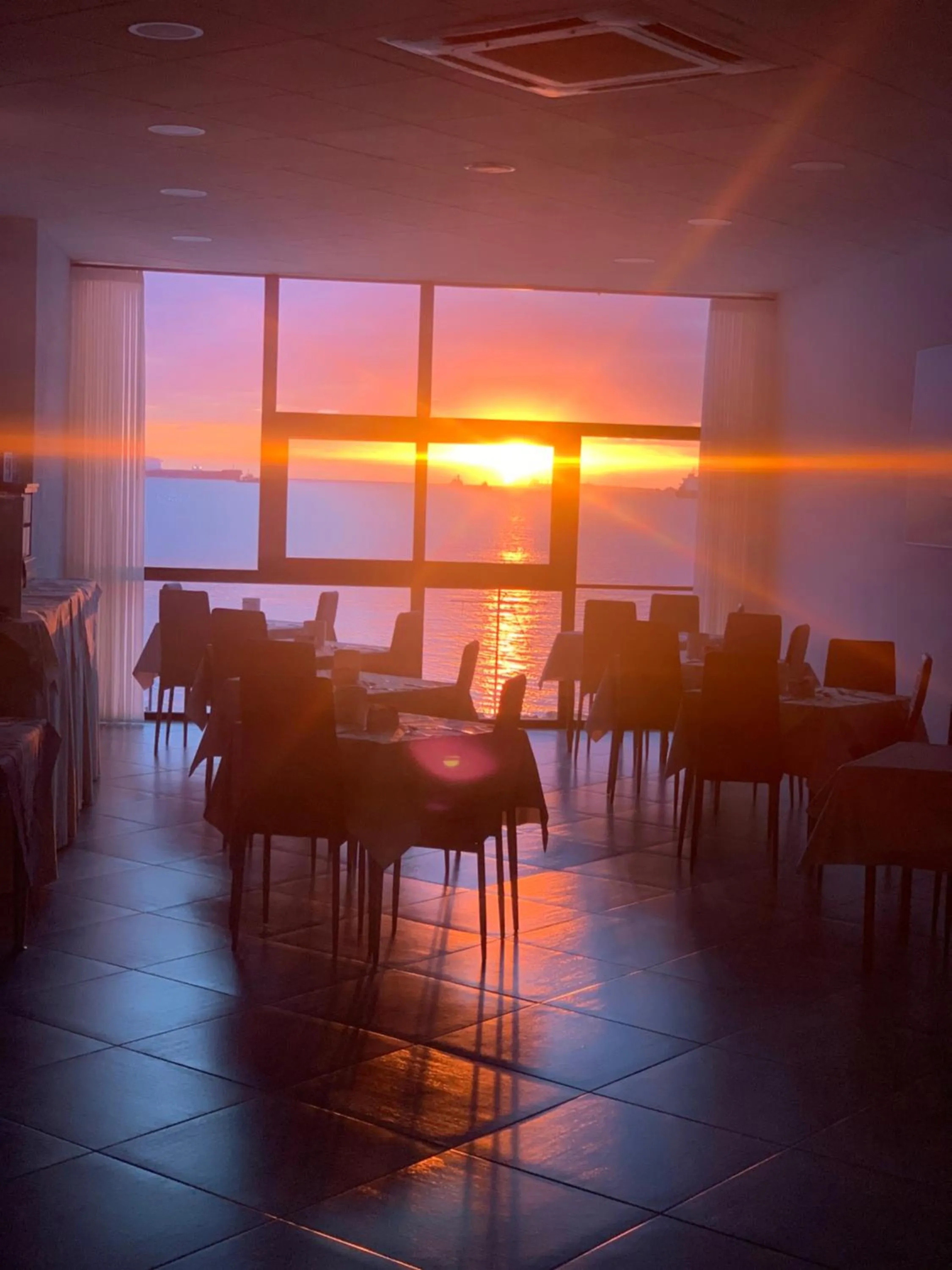 Restaurant/places to eat in Hotel Virgilio