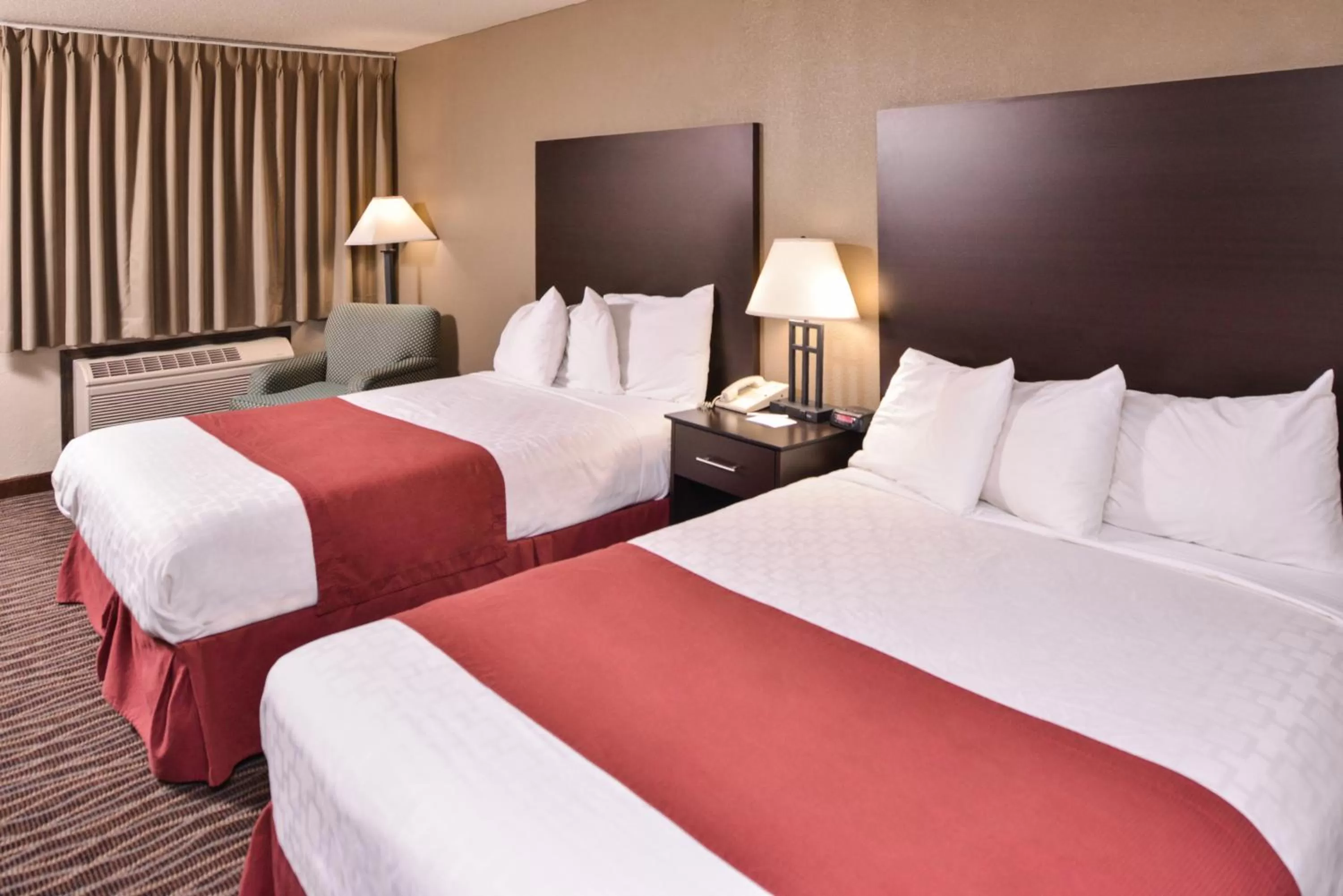 Bed in Baymont by Wyndham Sioux Falls North,I-29,Russell St, Airport