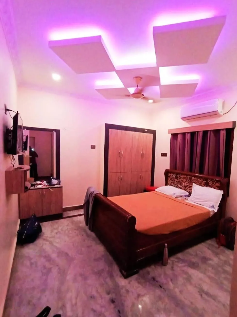 View (from property/room), Bed in SREE Kumaran Residence