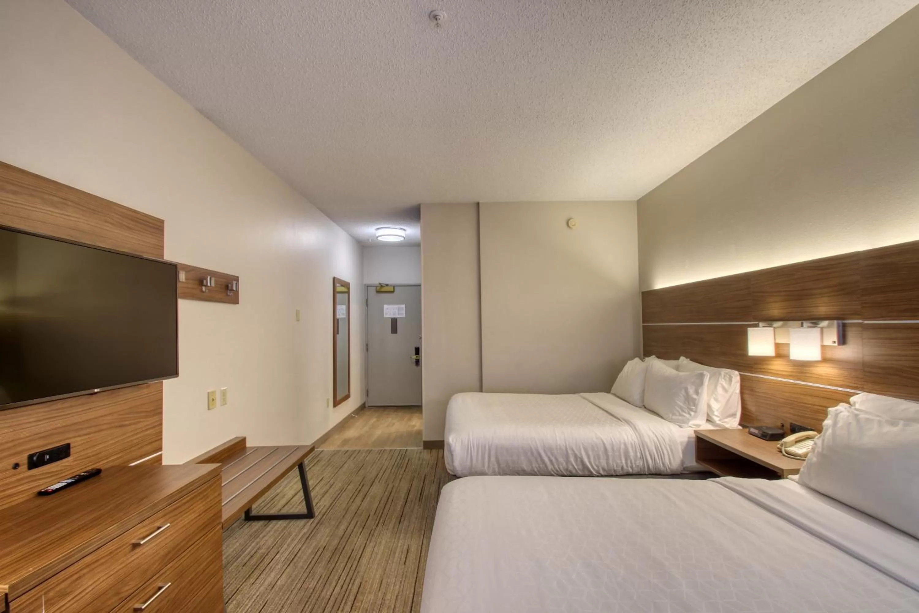 Photo of the whole room, Bed in Holiday Inn Express Hotel & Suites Oshkosh - State Route 41 by IHG