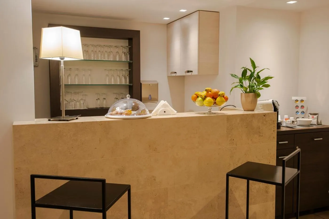 Lounge or bar in Hotel Dimorae Rooms and Suites - Apartments