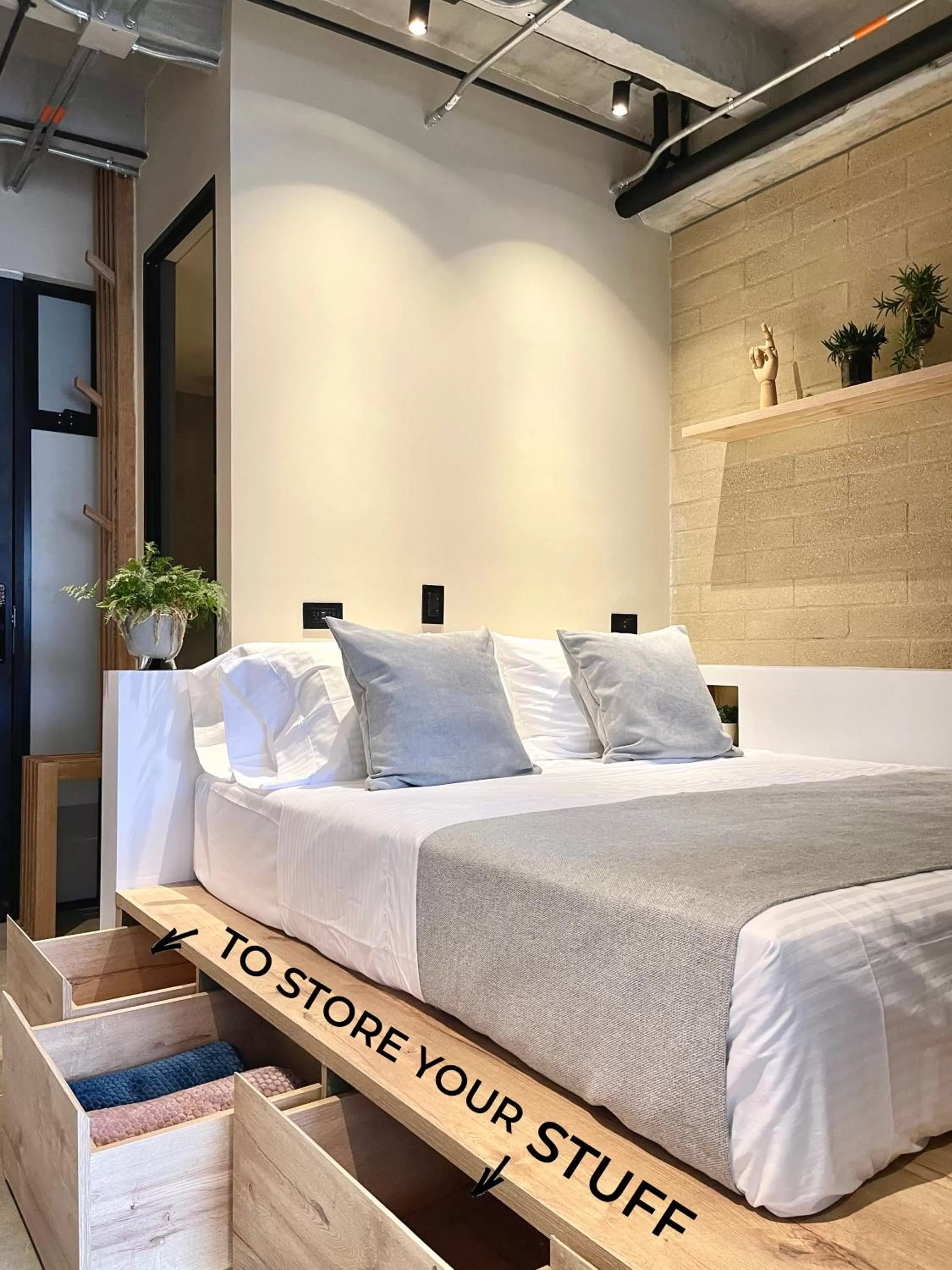 Bed in Beminimal Hotel