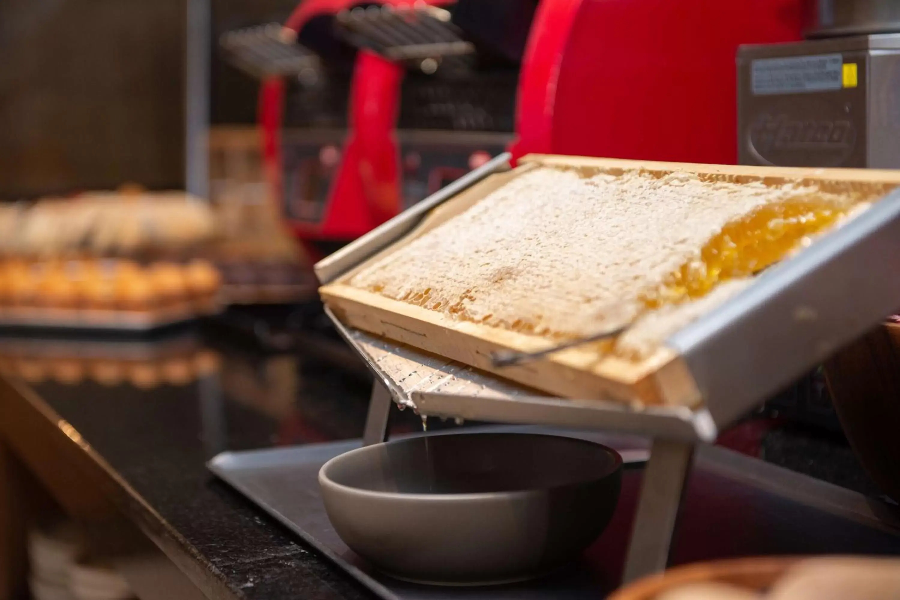 Breakfast in Hilton Birmingham Metropole Hotel Breakfast in Hilton Birmingham Metropole Hotel