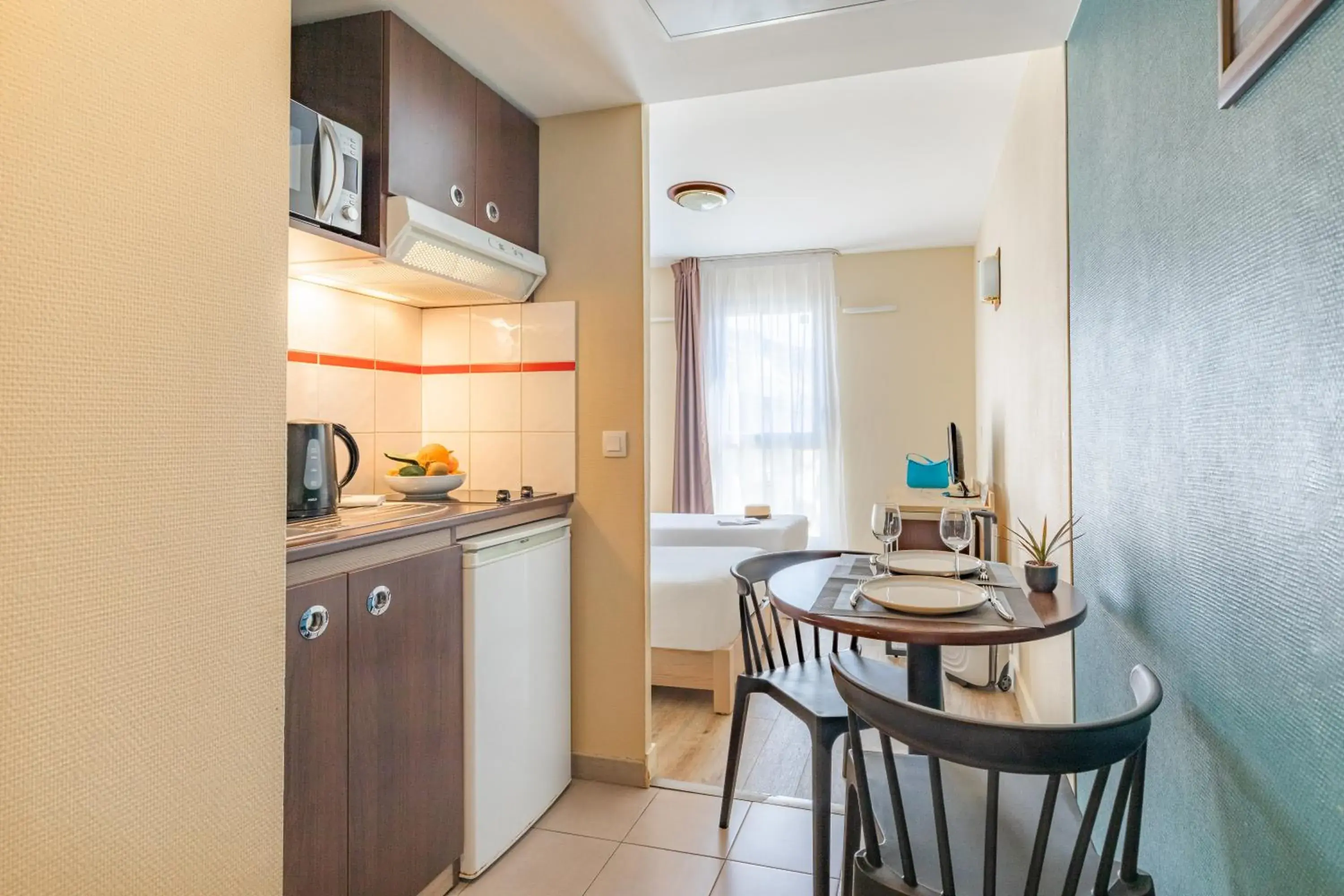 Kitchen or kitchenette, Kitchen/Kitchenette in Appart'City Nice Acropolis