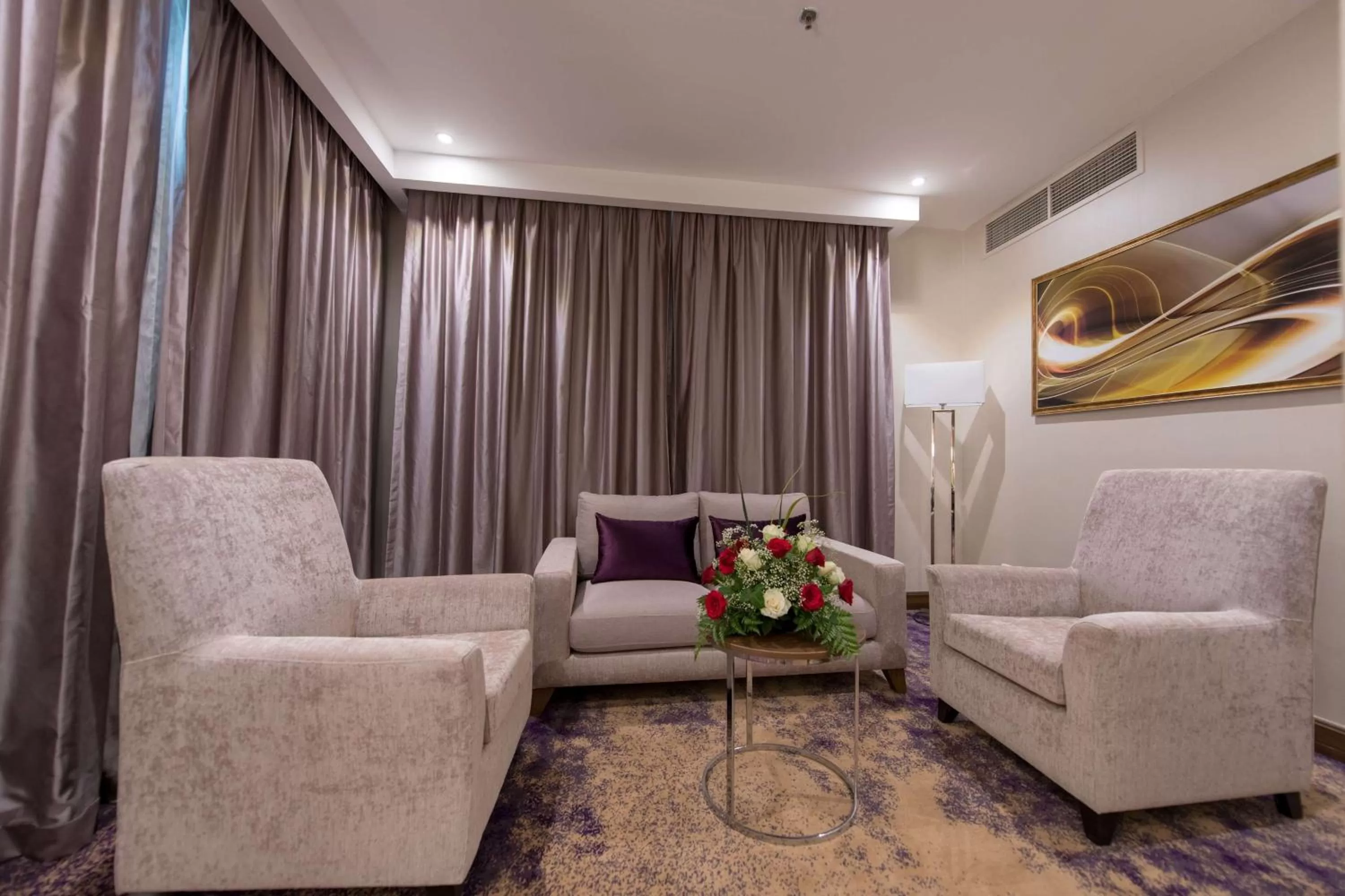 Photo of the whole room, Seating Area in Ramada by Wyndham Continental Jeddah