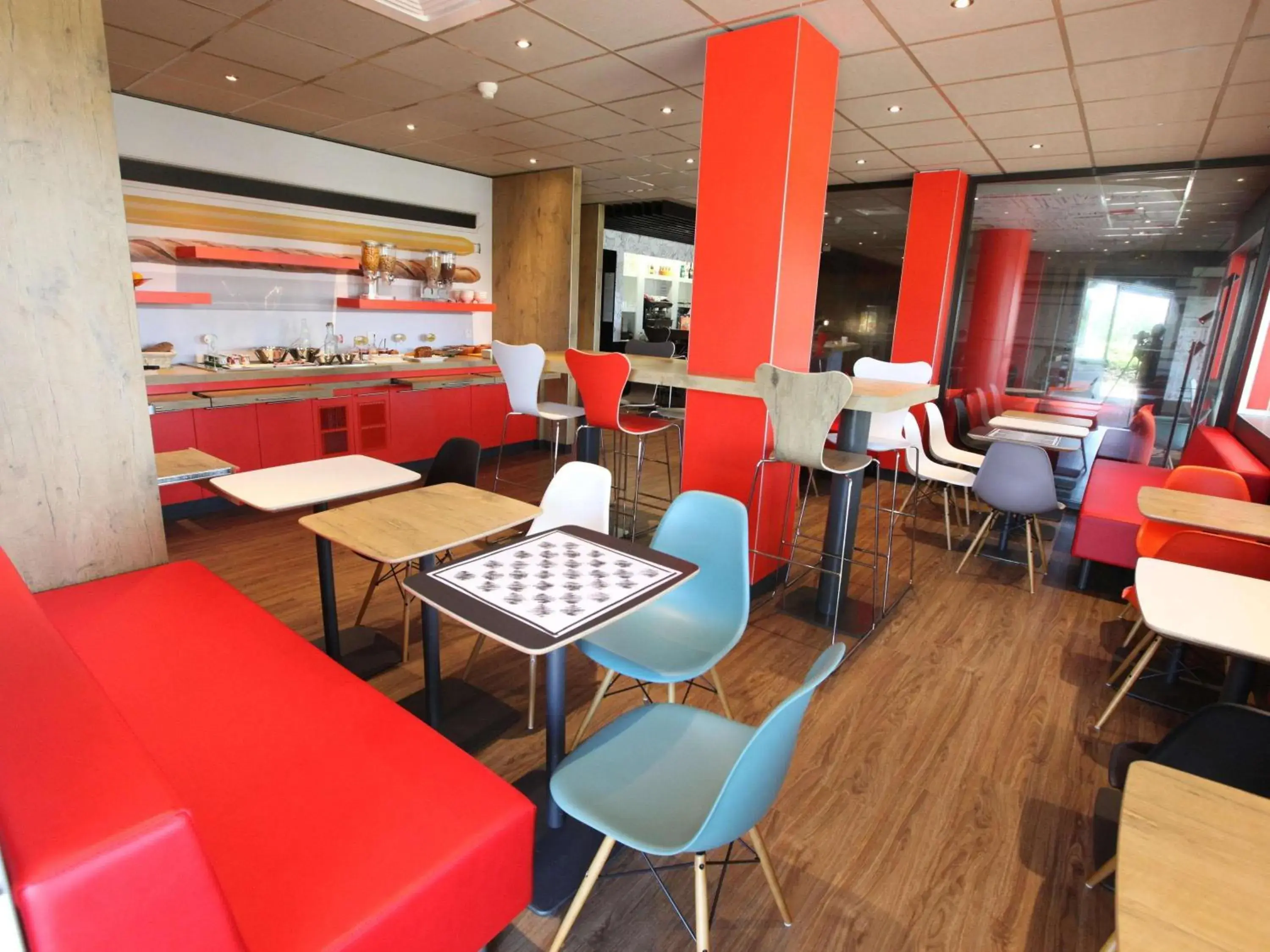 Breakfast, Restaurant/Places to Eat in ibis Aurillac