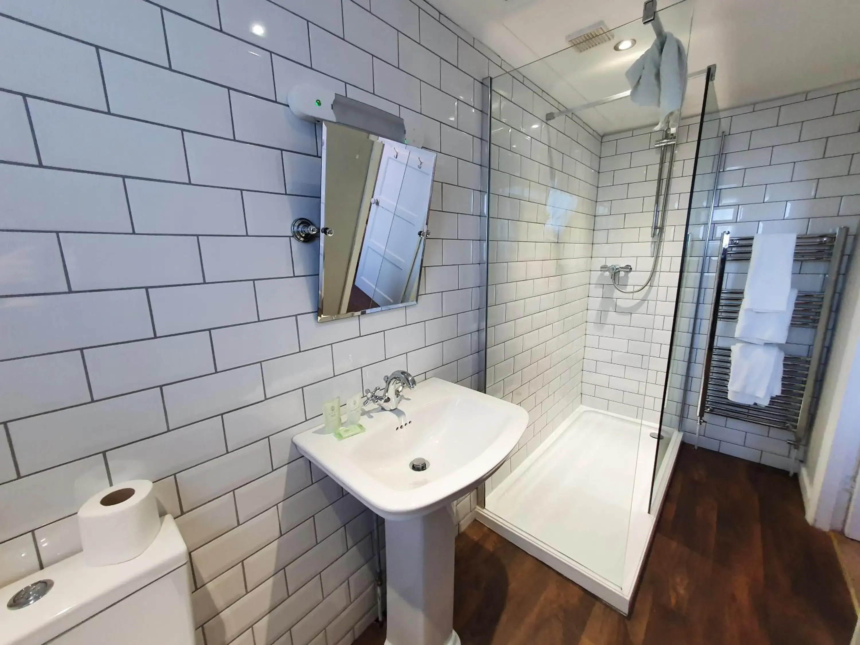 Bathroom in Holmwood House Guest Accommodation