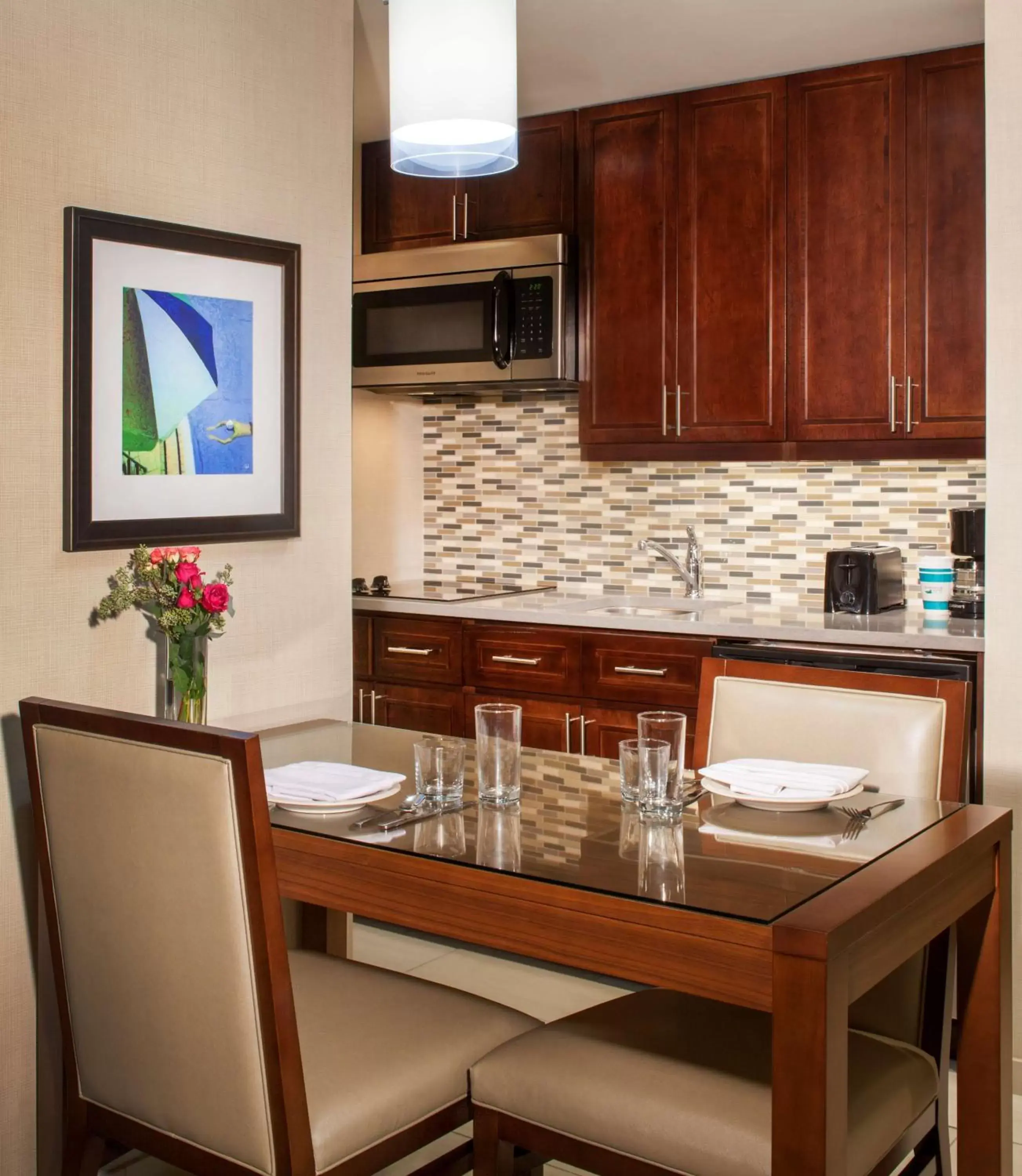 Kitchen or kitchenette, Kitchen/Kitchenette in Homewood Suites by Hilton Miami Dolphin Mall