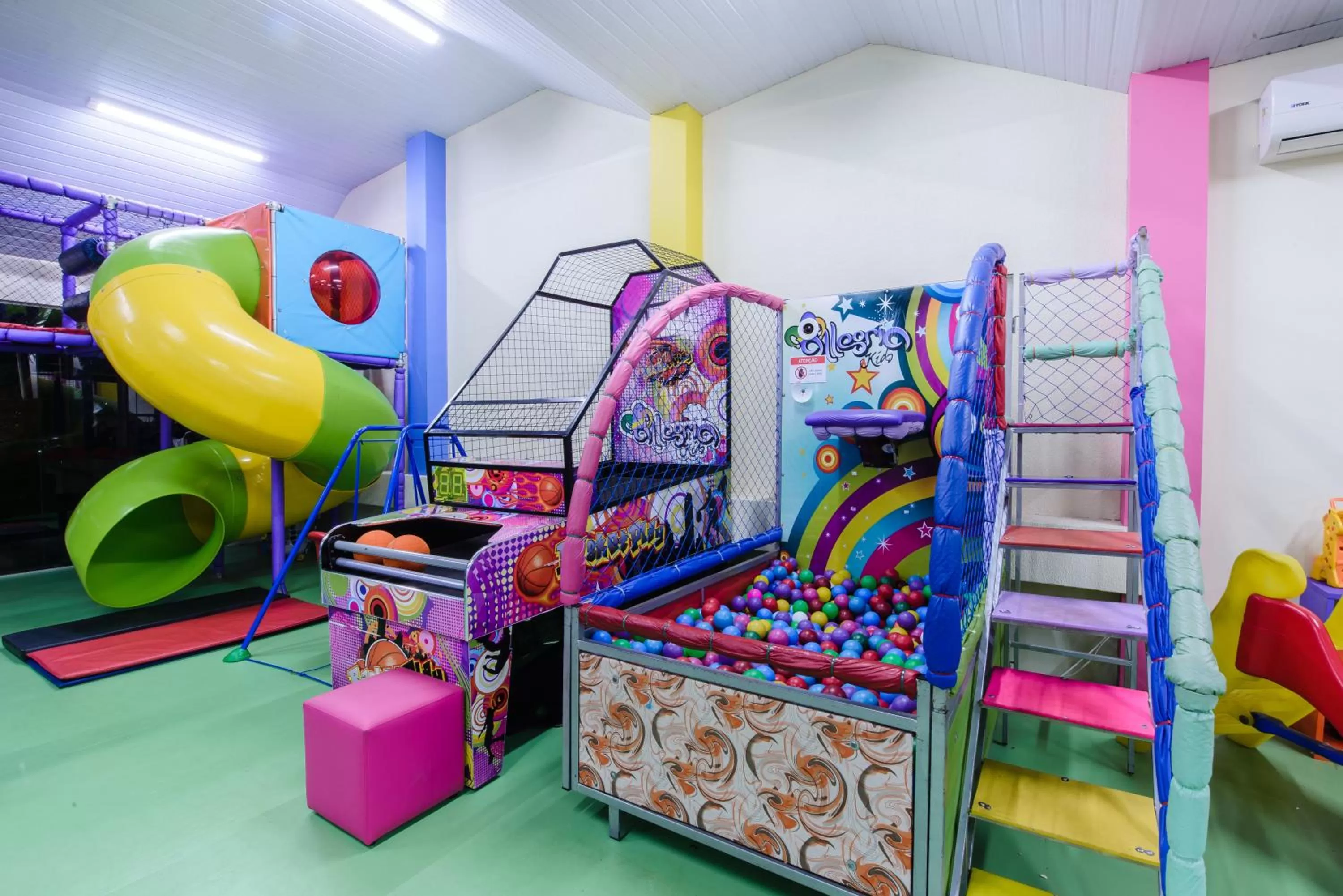 Entertainment in Dall’Onder Grande Hotel Bento Gonçalves