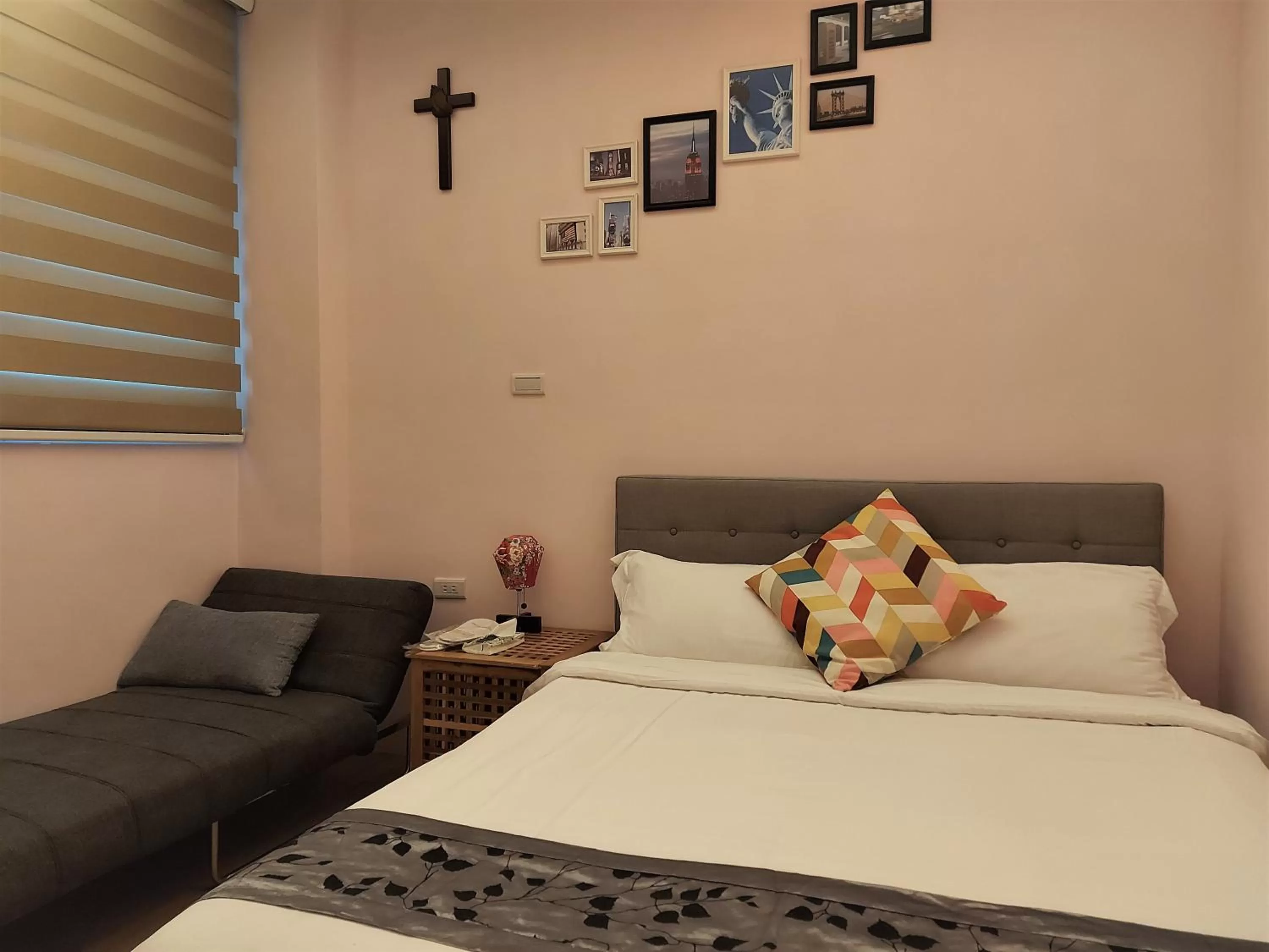 Bedroom, Bed in Dosun B&B