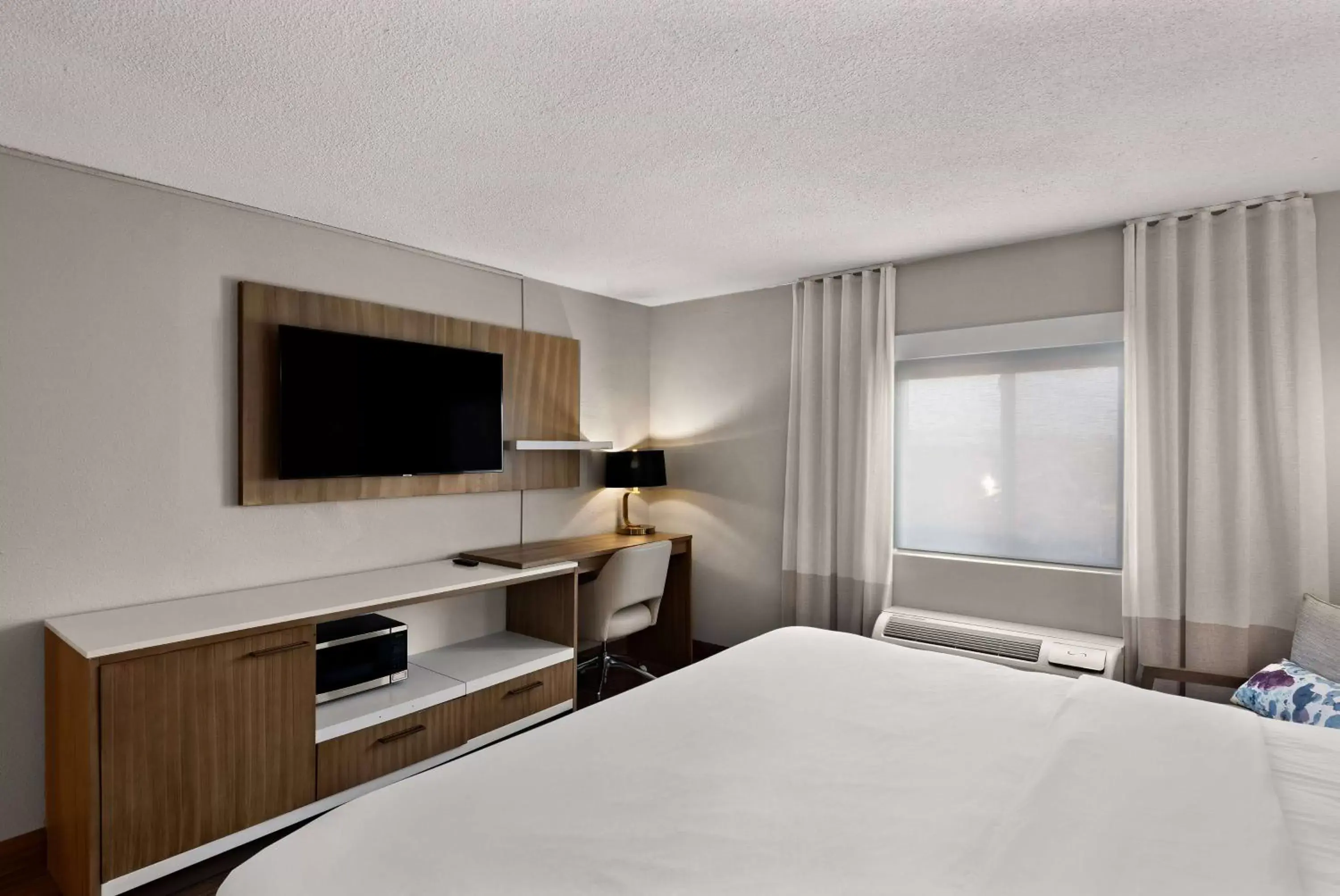 Photo of the whole room, Bed in Wyndham Garden Ankeny Photo of the whole room, Bed in Wyndham Garden Ankeny