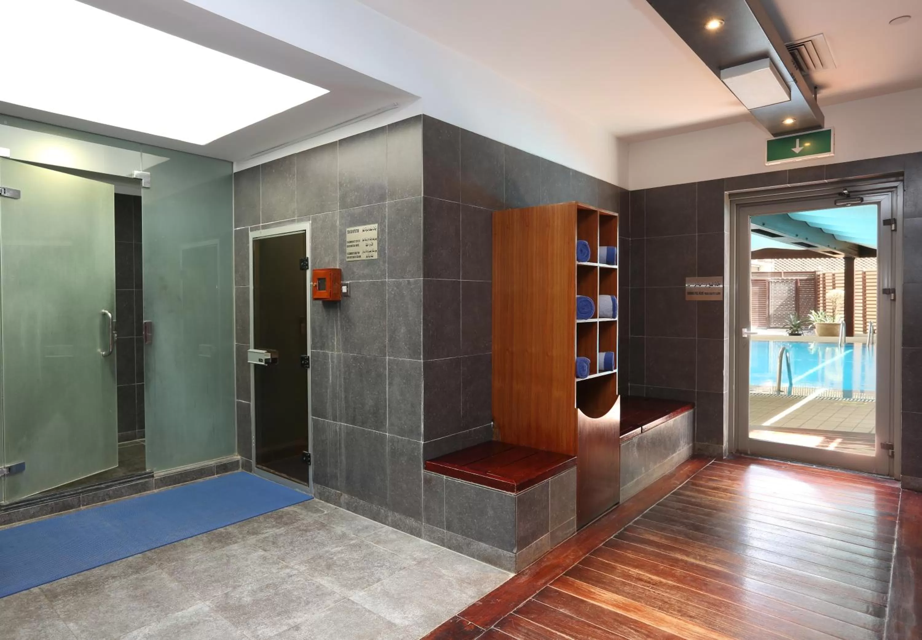 Hot Tub in Radisson Blu Hotel, Riyadh