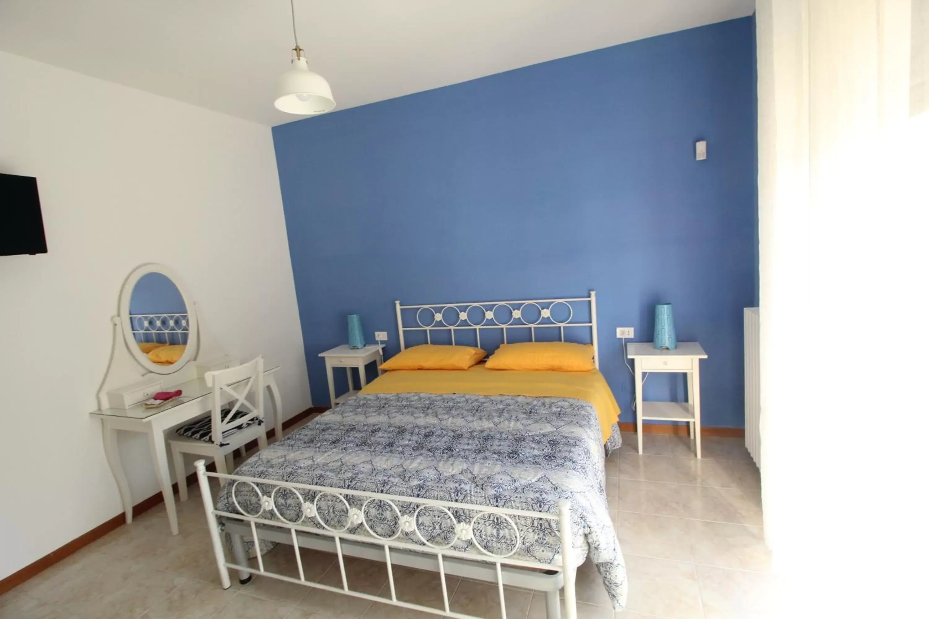 Bedroom, Bed in Cala Chiara