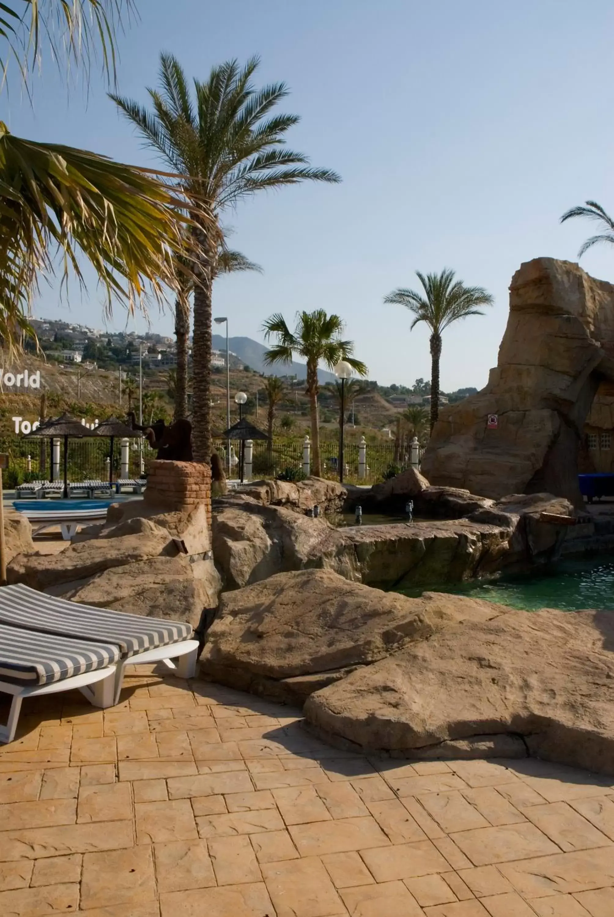 Swimming pool in Holiday World Resort