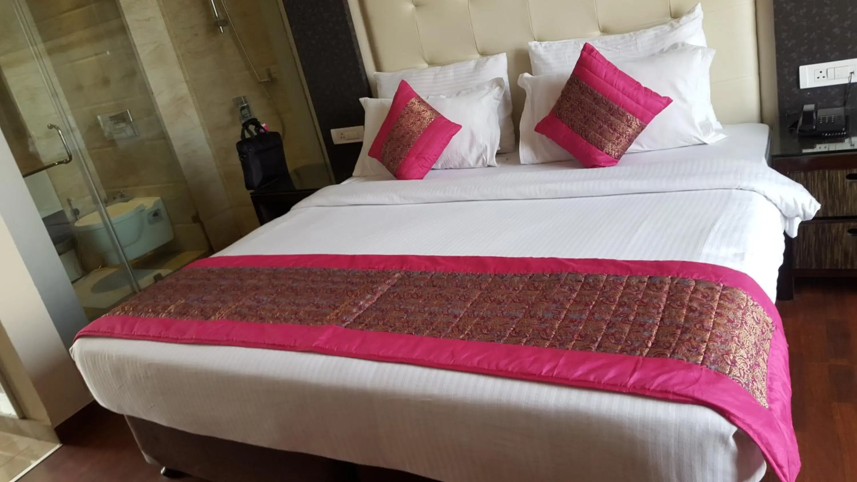Bed in Dhillon Guest House
