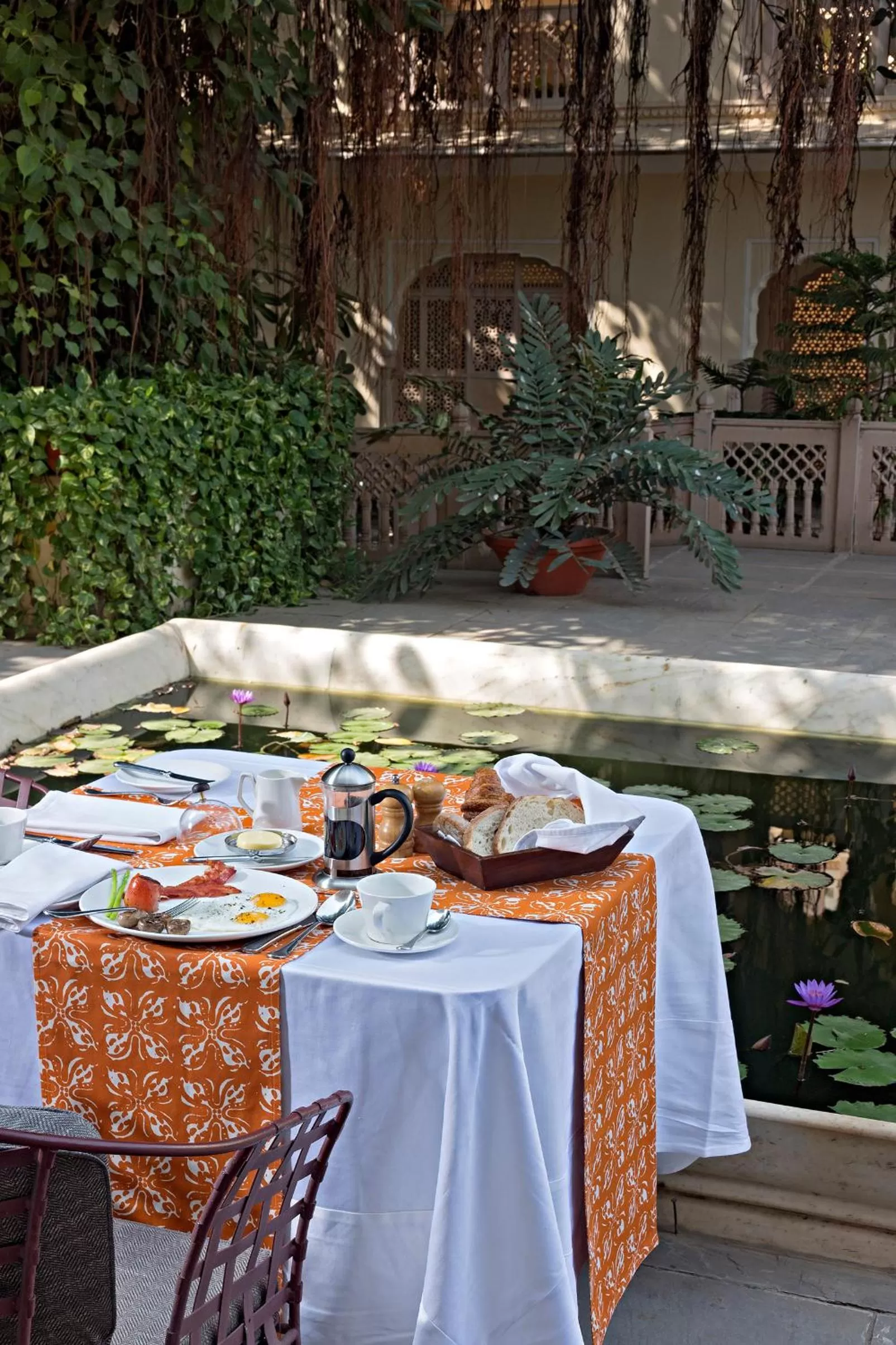Breakfast in Samode Haveli