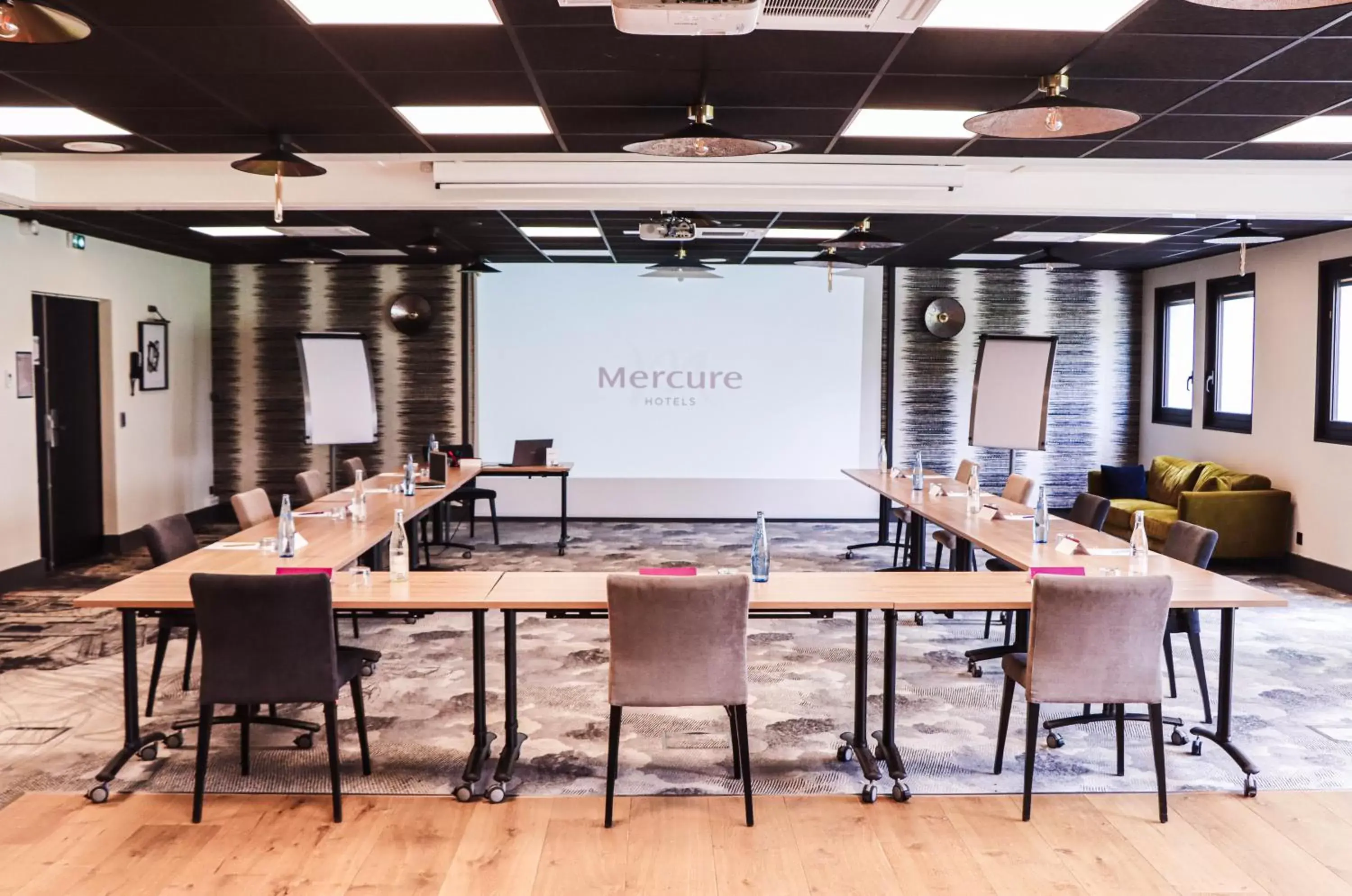 Living room in Mercure Pau Palais des Sports Living room in Mercure Pau Palais des Sports