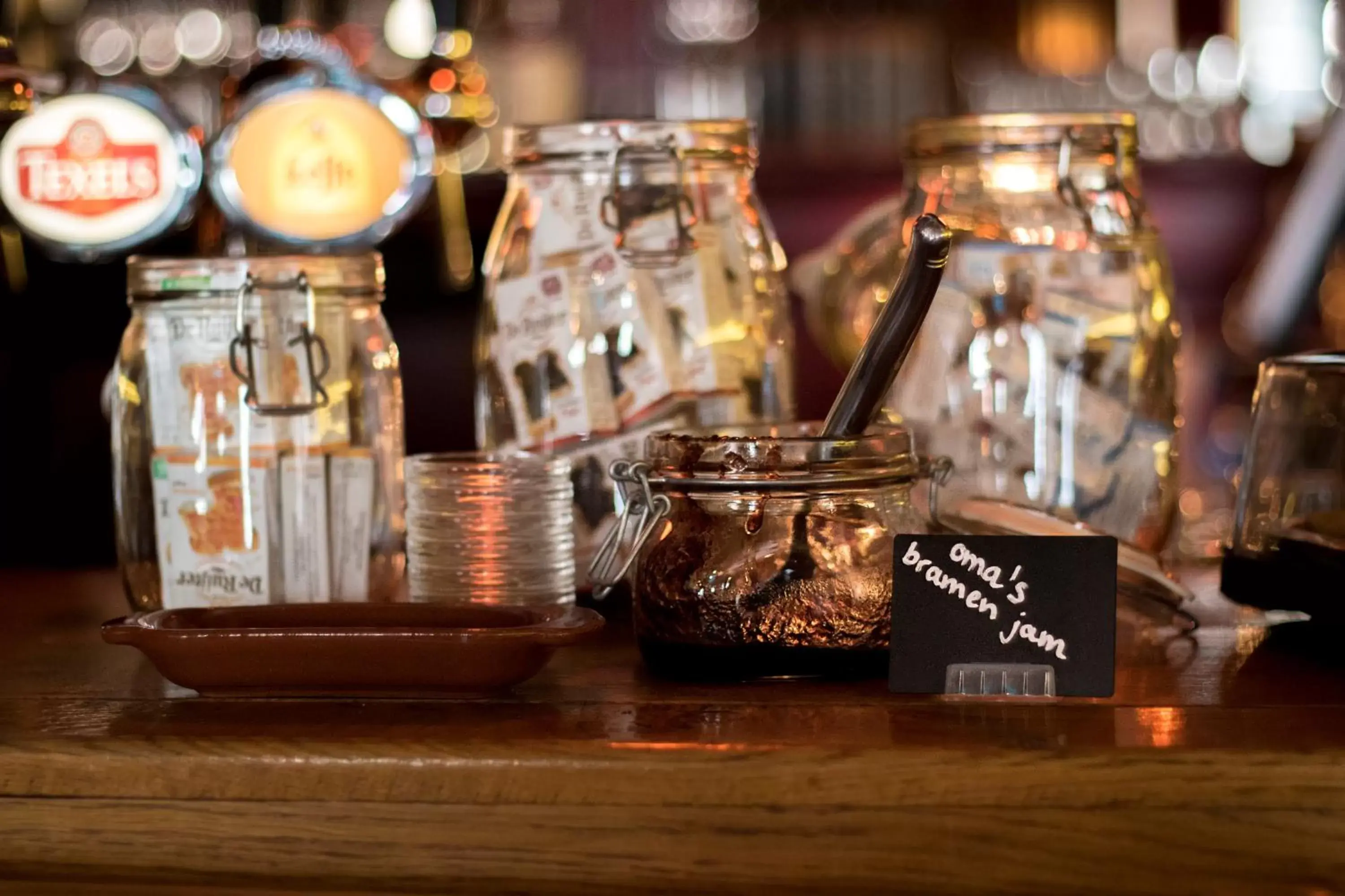 Continental breakfast in Boutique Hotel Elburg en Tapperij