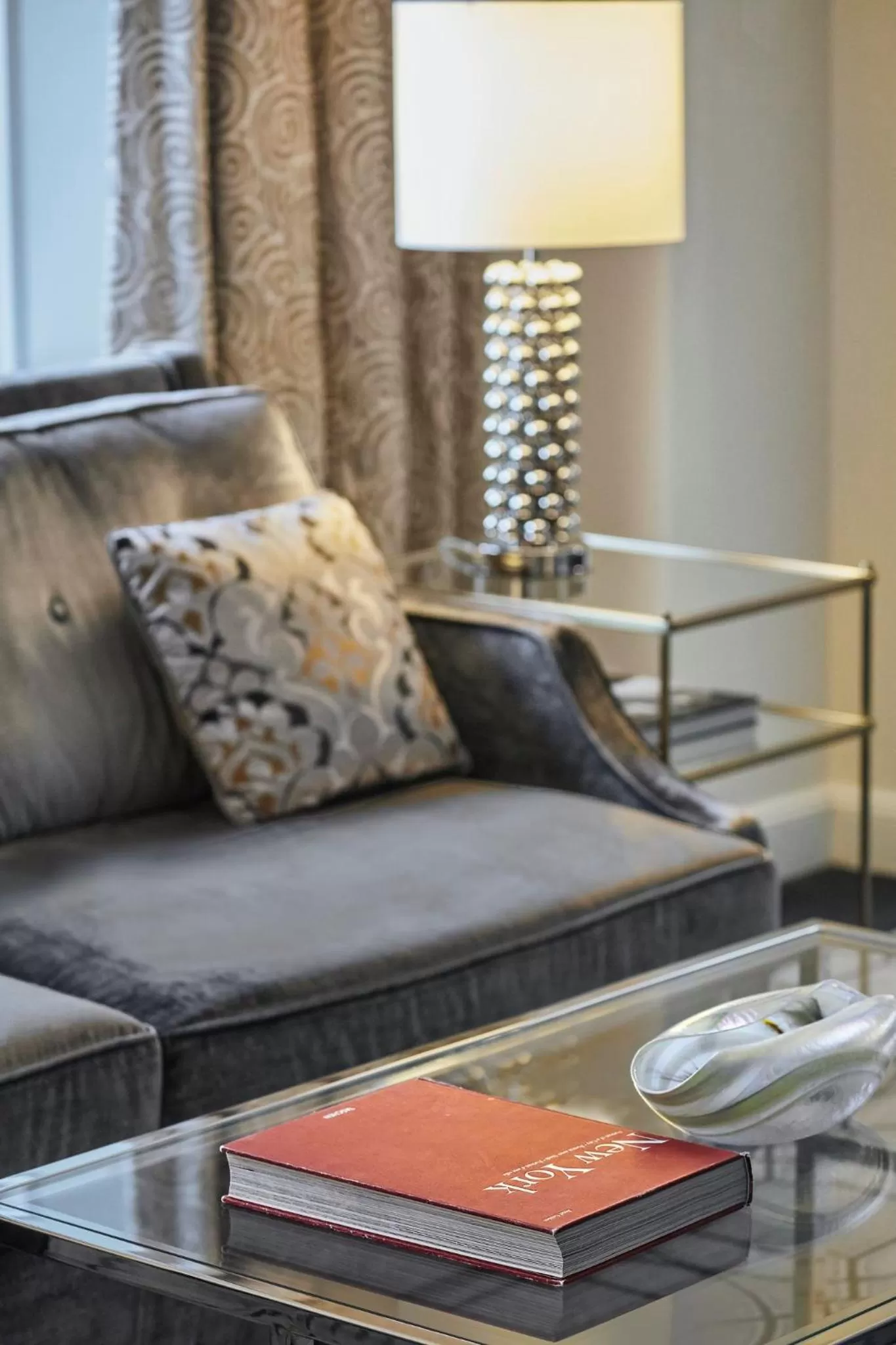 Photo of the whole room in Loews Regency New York Hotel