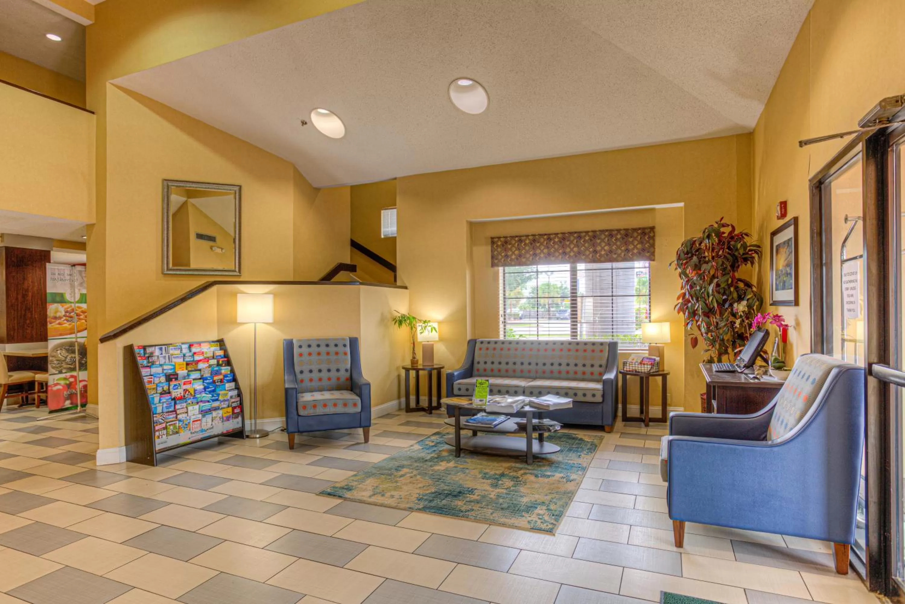 Seating area in Quality Inn Baytown - Houston East