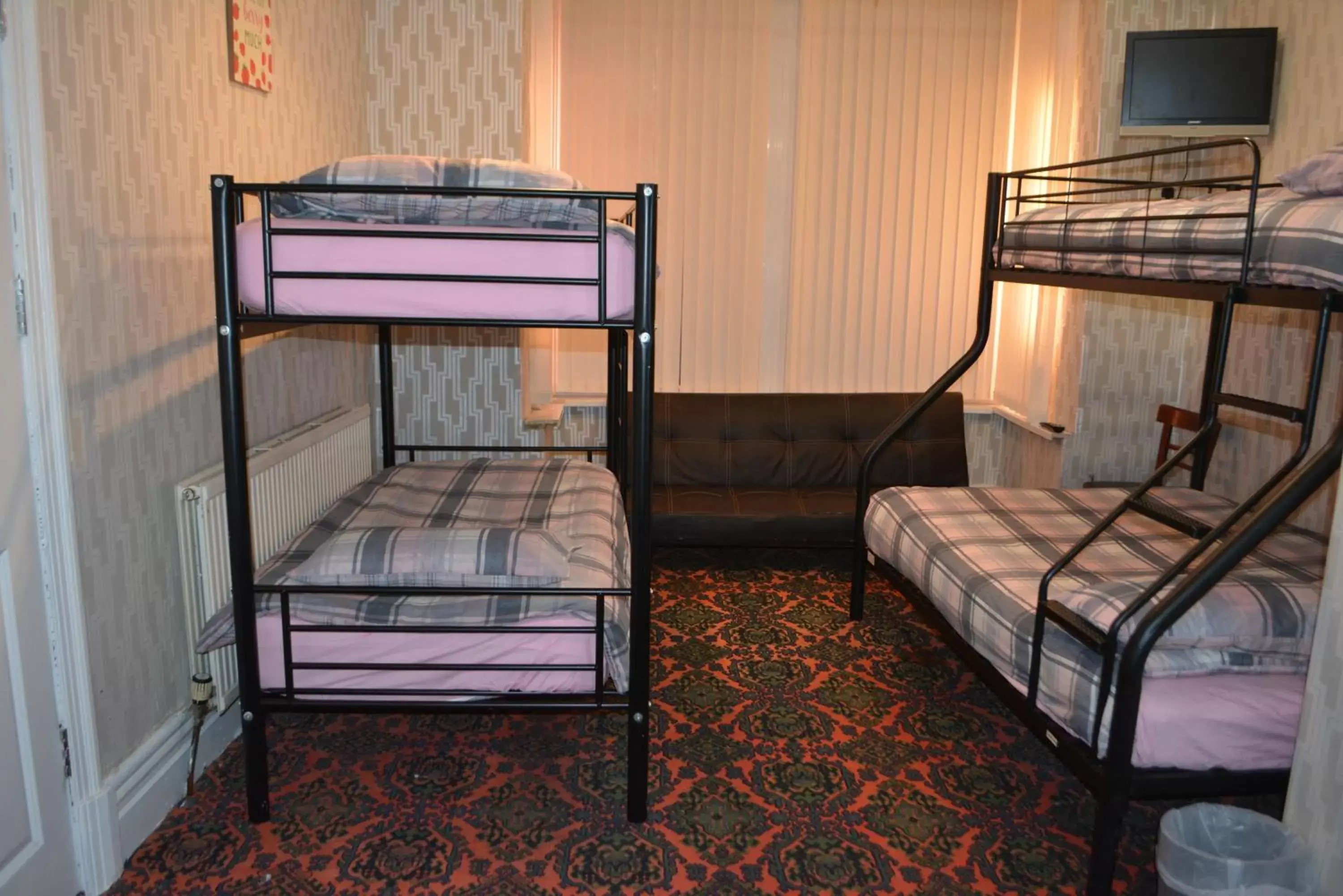 Bunk Bed in BLACKPOOL MERCY Inn HOTEL