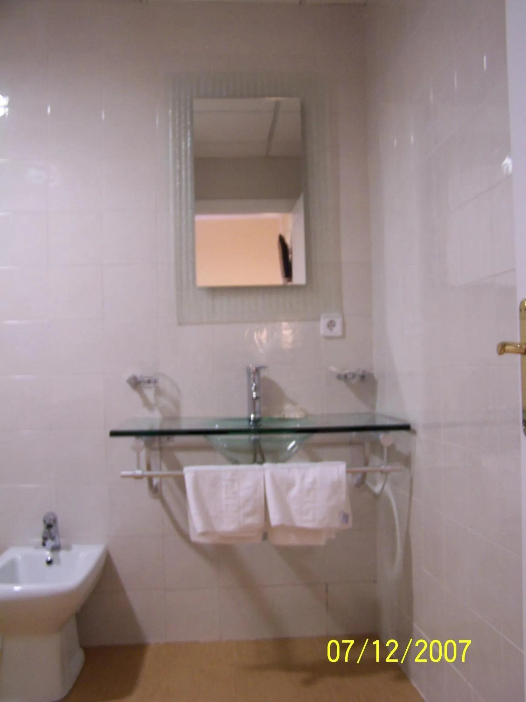 Toilet in Hotel Castillo